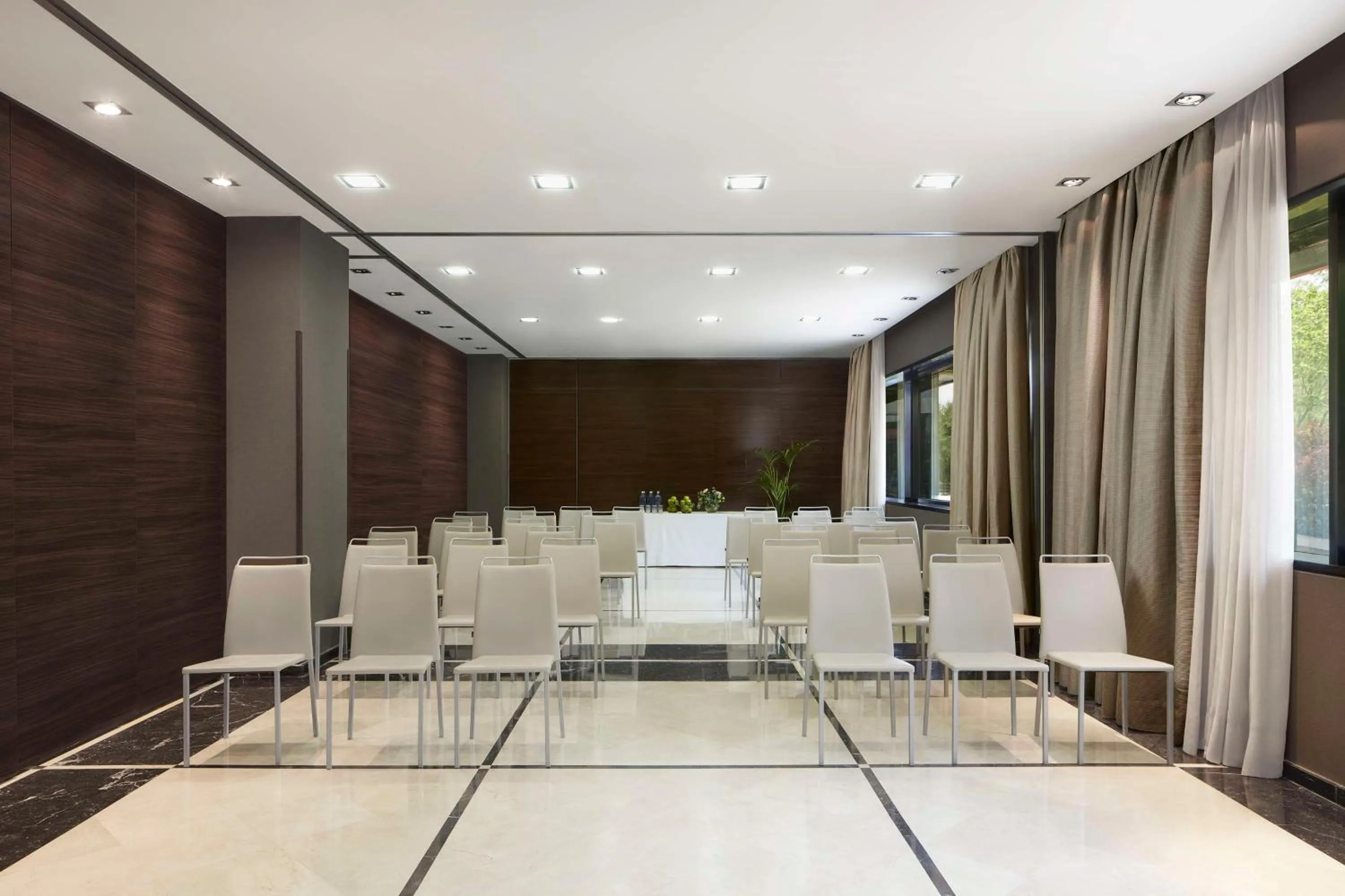 Meeting/conference room in NH Madrid Ribera del Manzanares