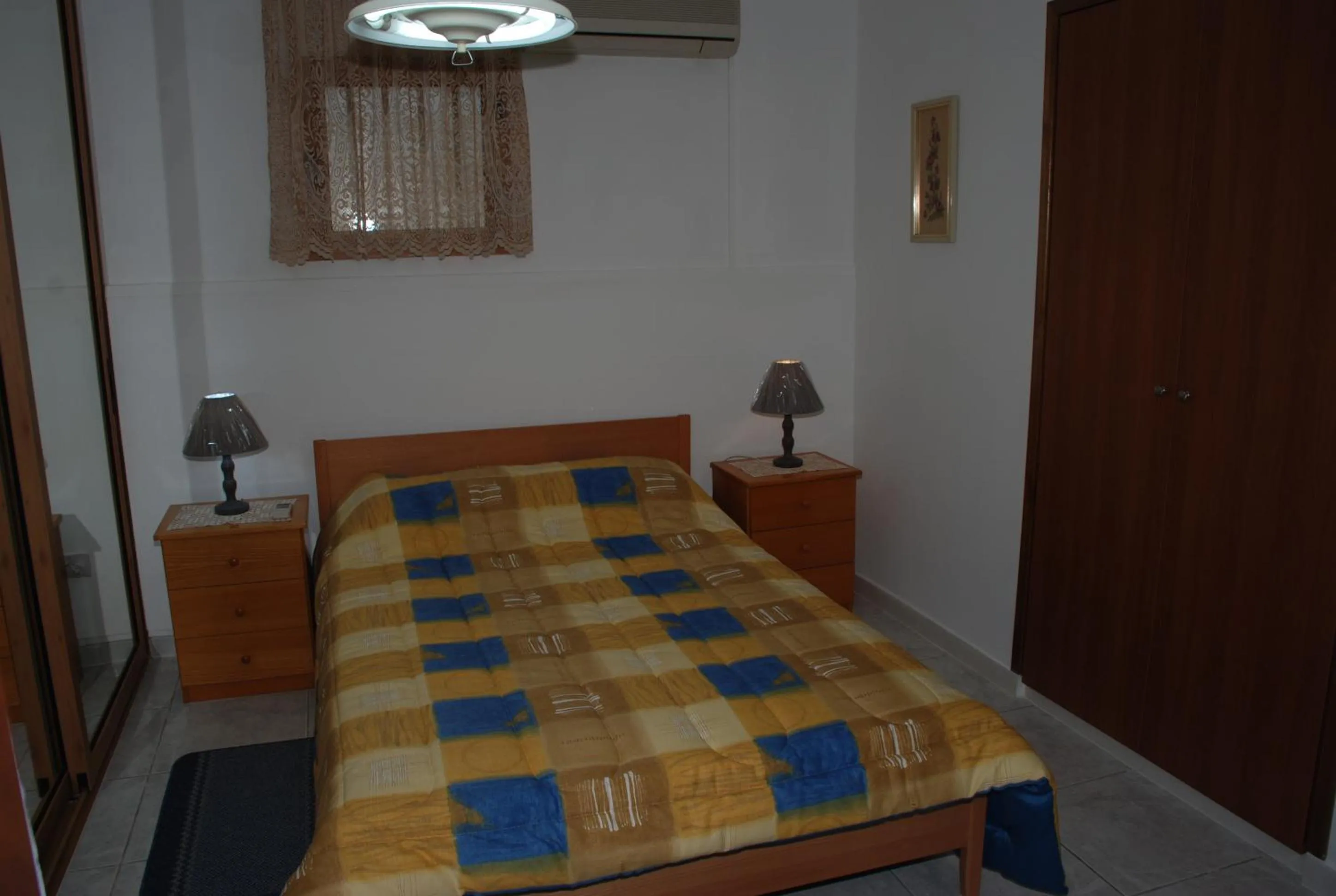 Bed in Kanarinis House
