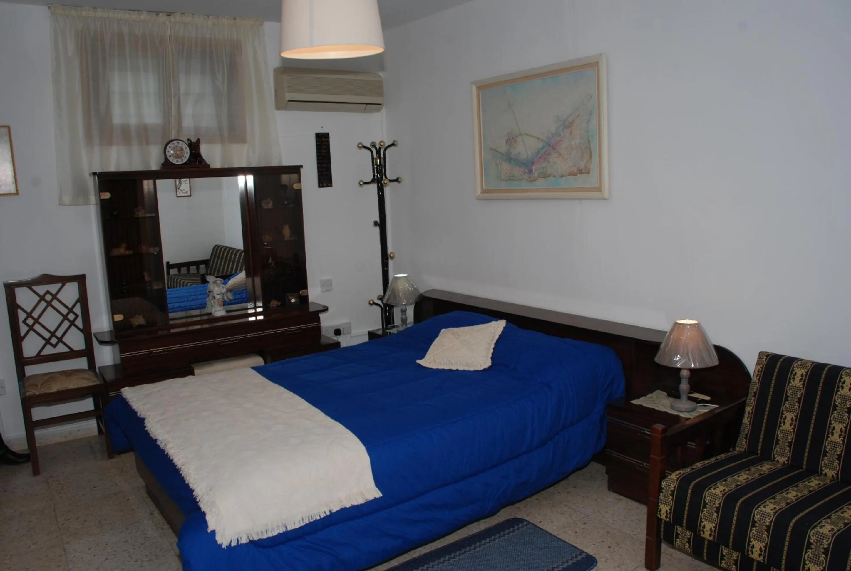 Bed in Kanarinis House