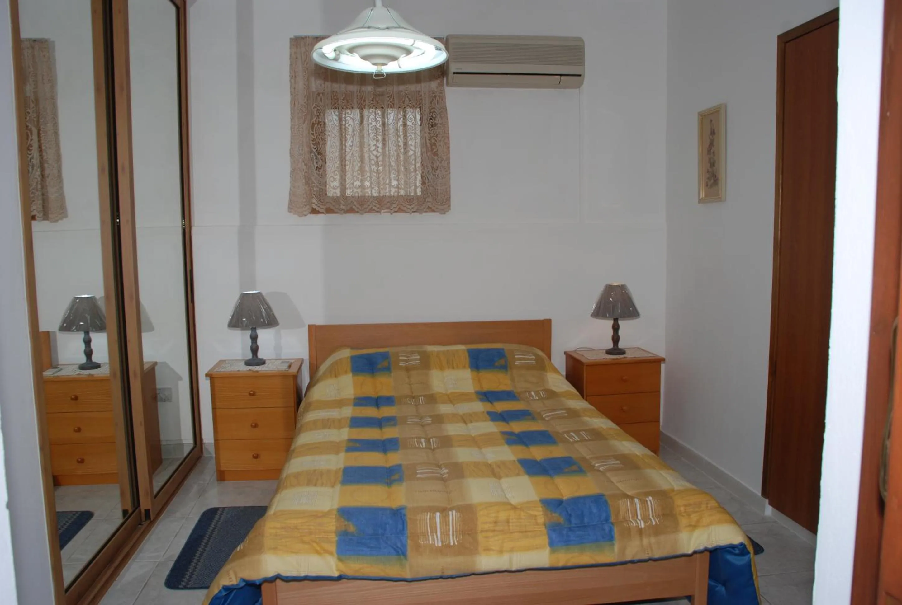 Bed in Kanarinis House