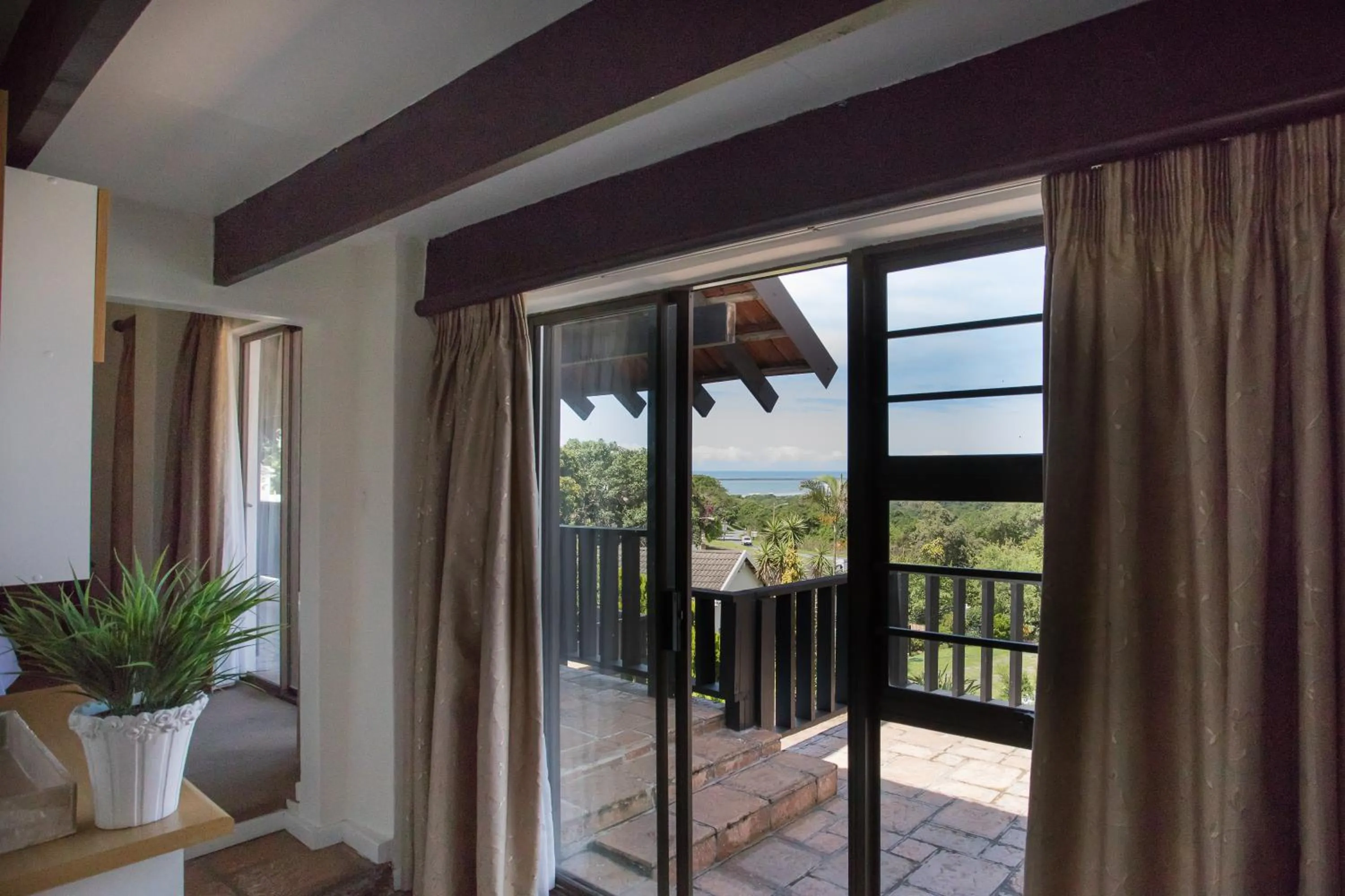 Balcony/Terrace in Hathaway Guest House