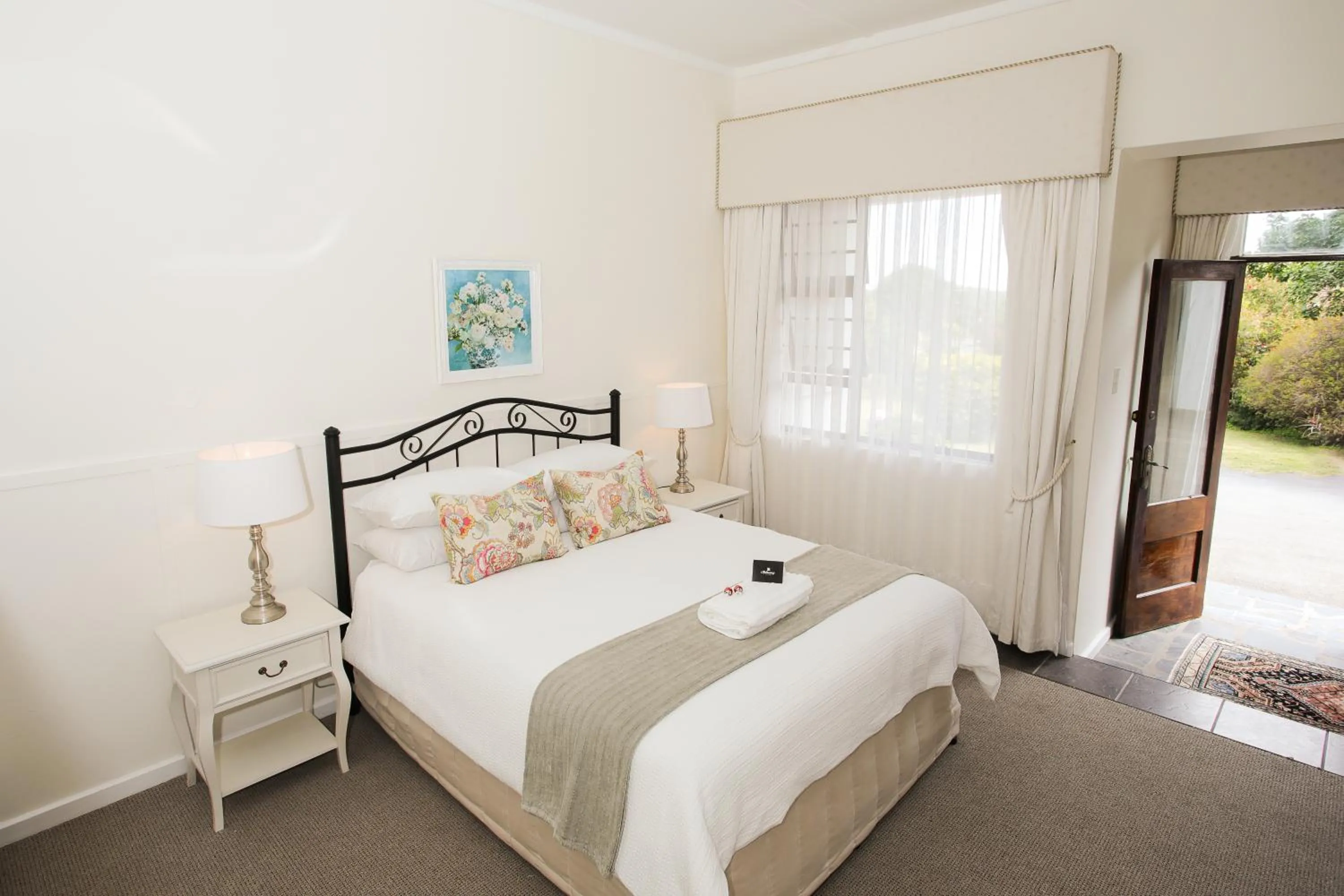 Bed in Hathaway Guest House