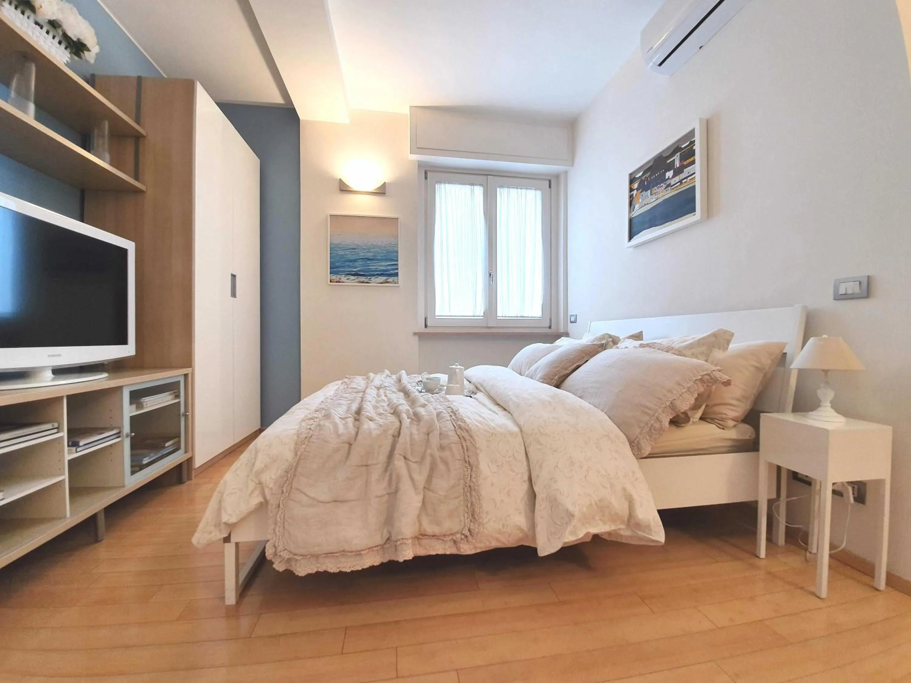 Corso Vercelli Apartment