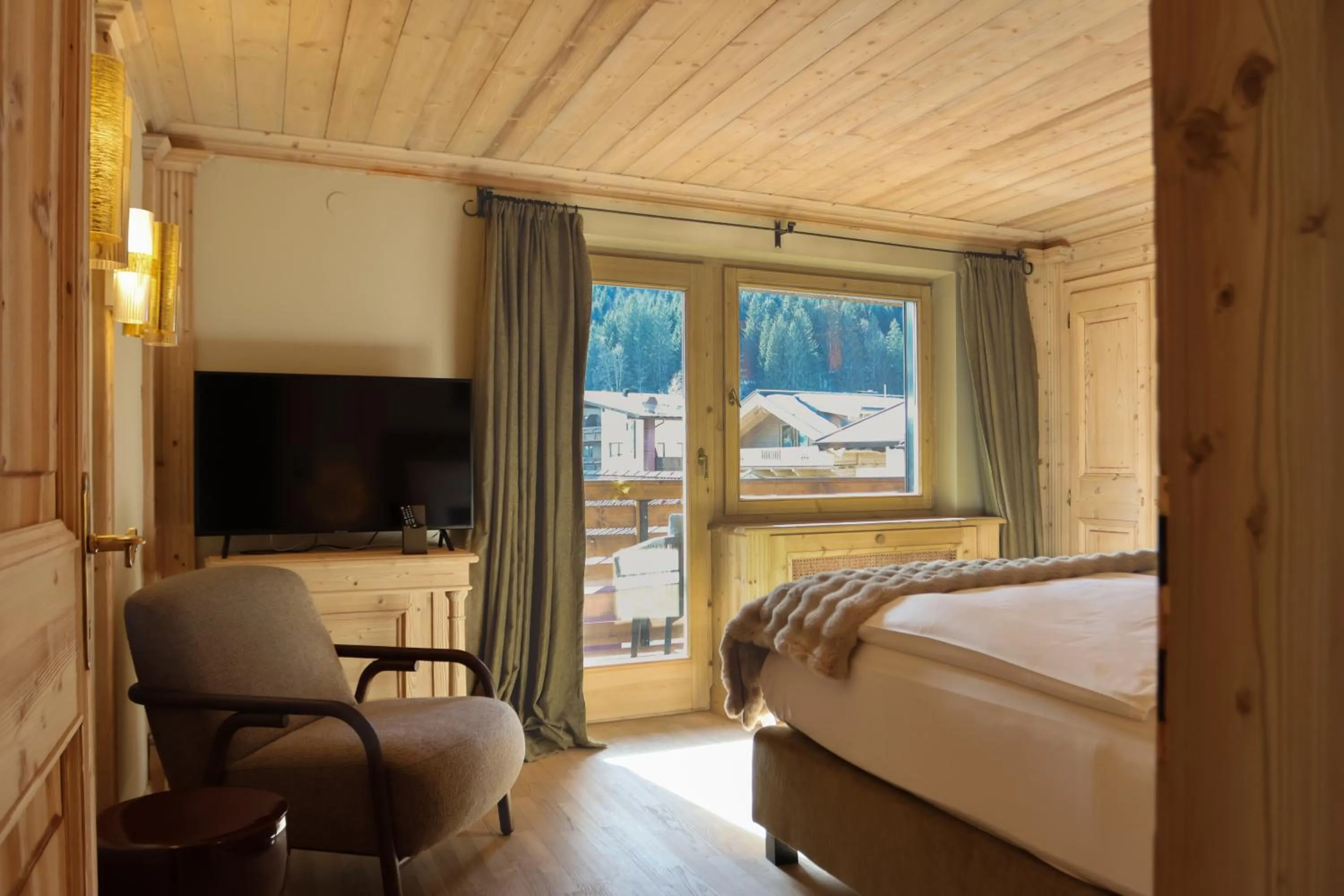 Bedroom, Bed in Hotel Alexander