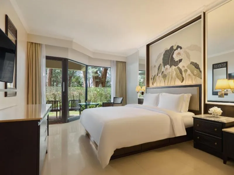 Bed in Dusit Thani Laguna Phuket