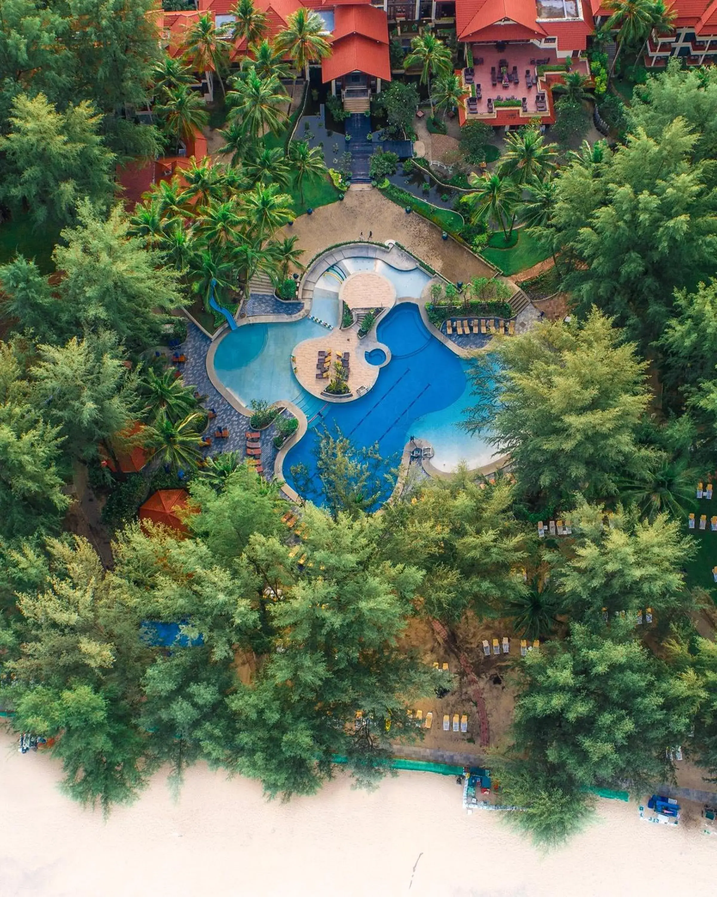 Garden view in Dusit Thani Laguna Phuket Garden view in Dusit Thani Laguna Phuket