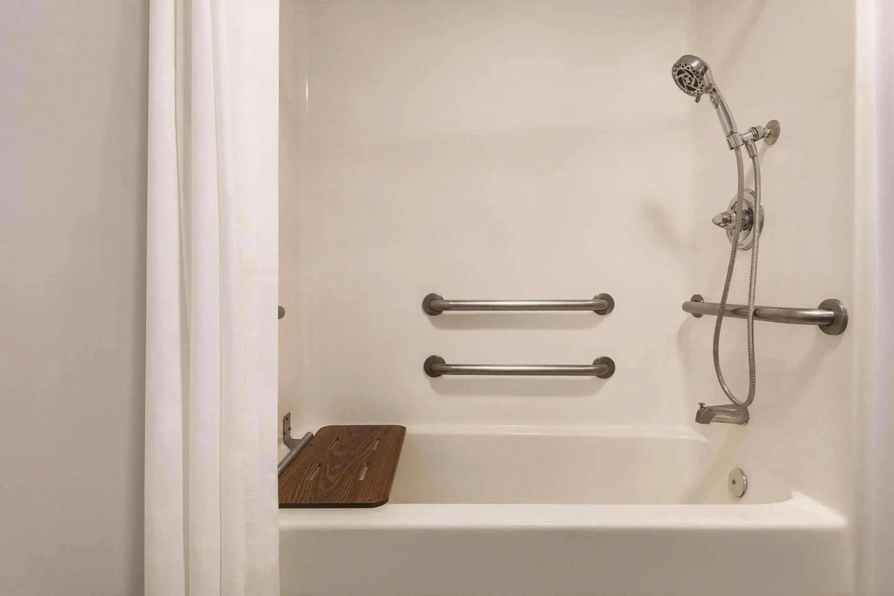 Bedroom in Country Inn & Suites by Radisson, Panama City, FL Bedroom in Country Inn & Suites by Radisson, Panama City, FL