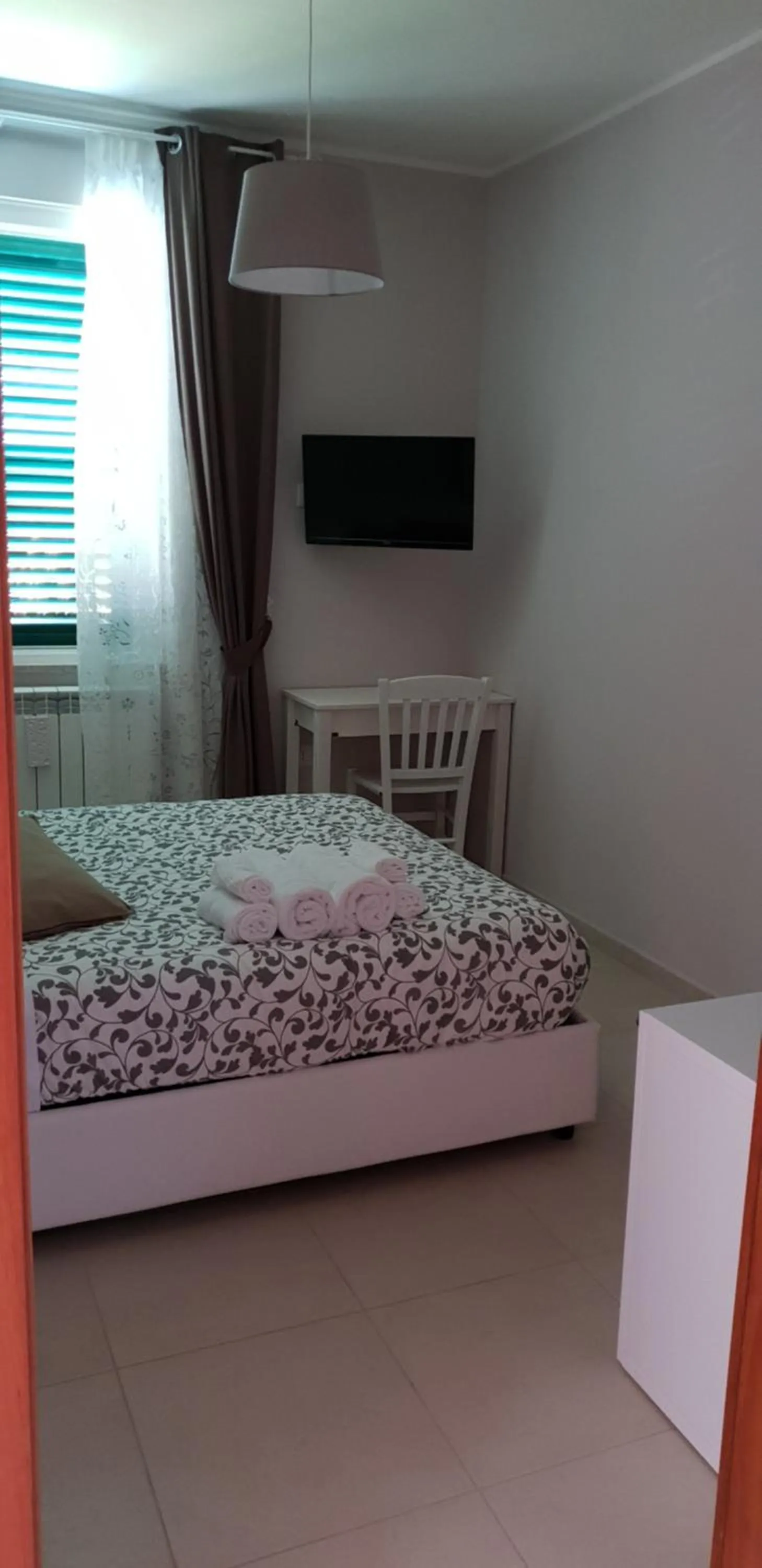 Photo of the whole room, Bed in Home Sweet Home