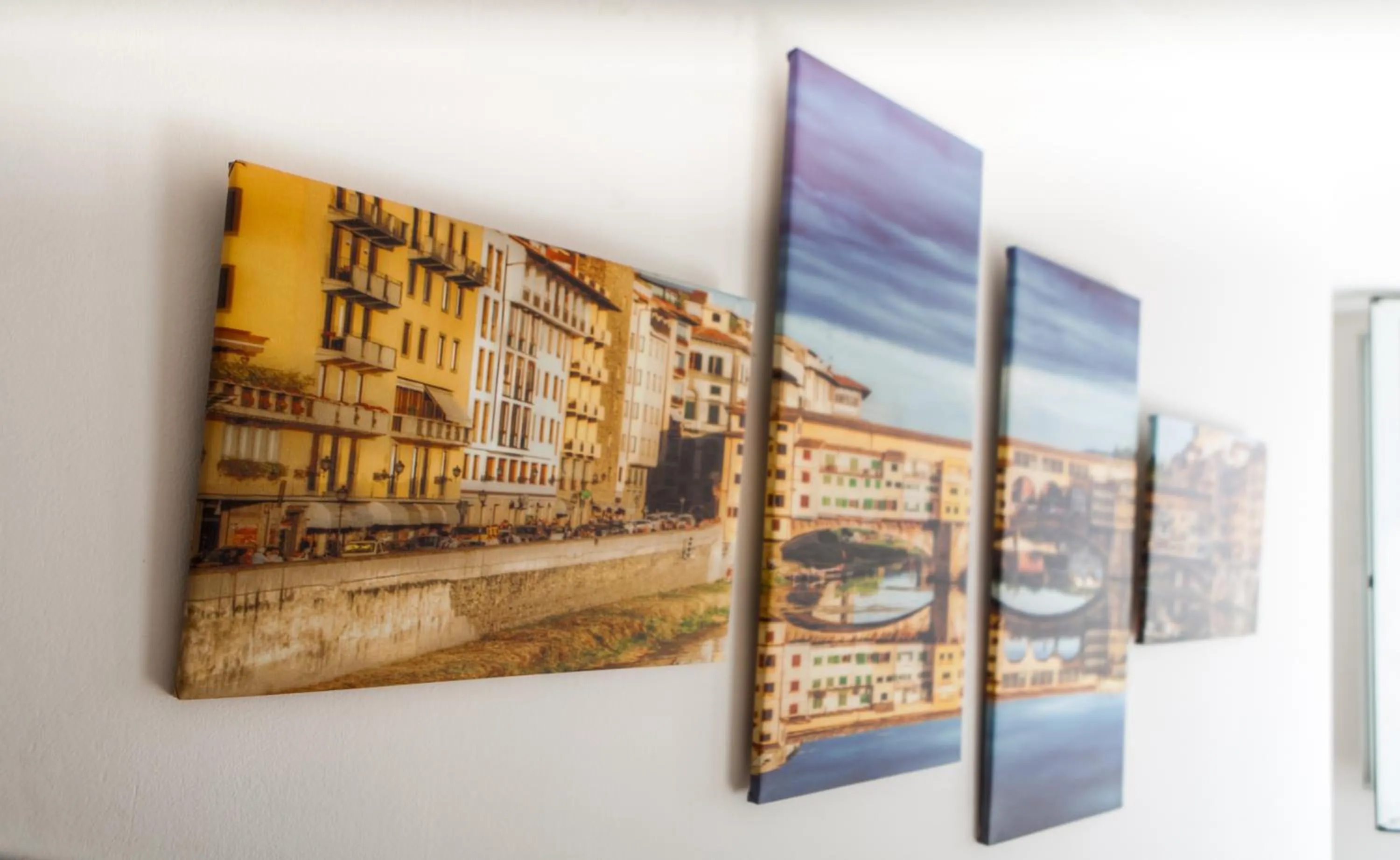 Decorative detail in Le Tre Lune Suites