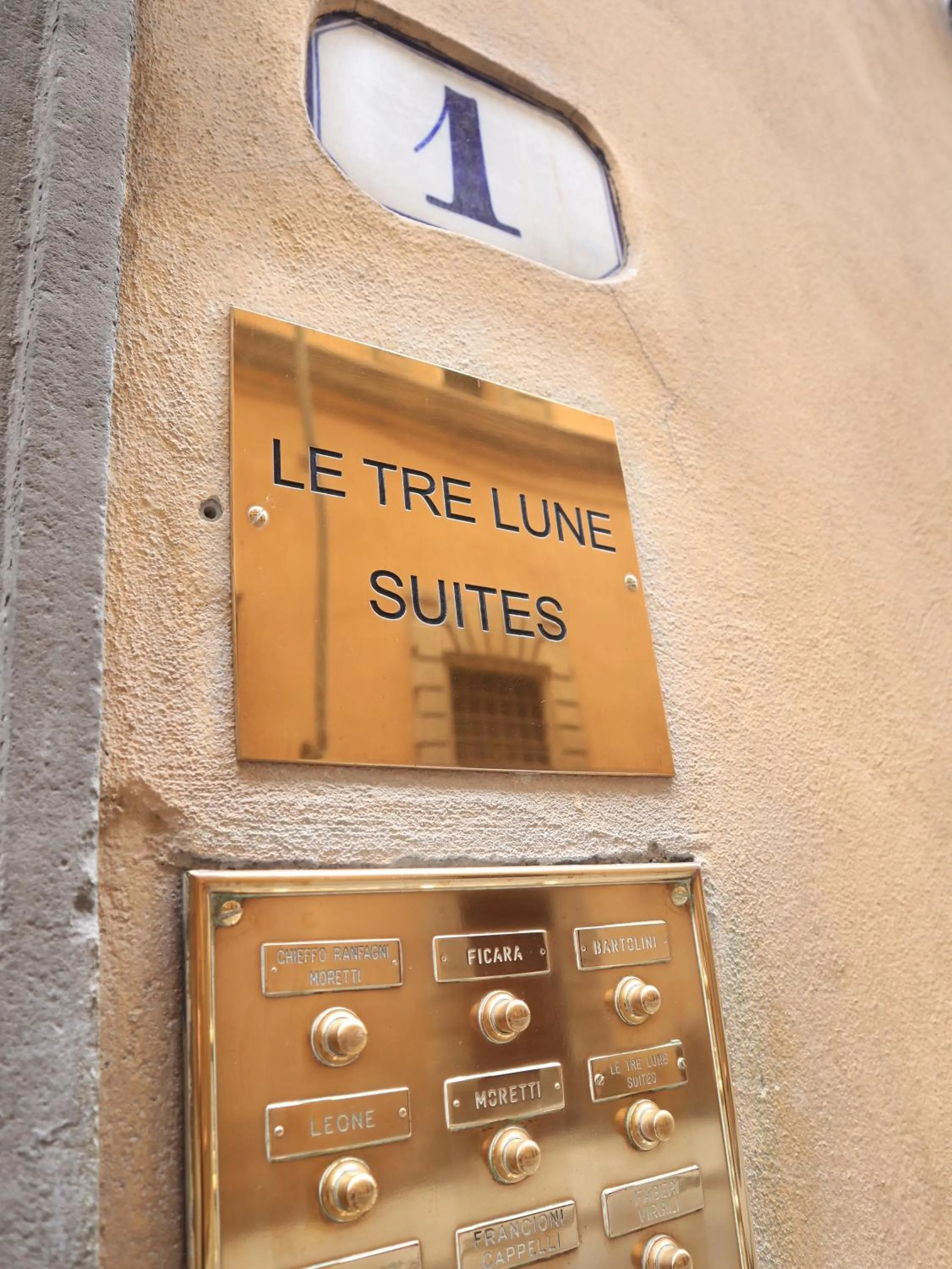 Property logo or sign in Le Tre Lune Suites