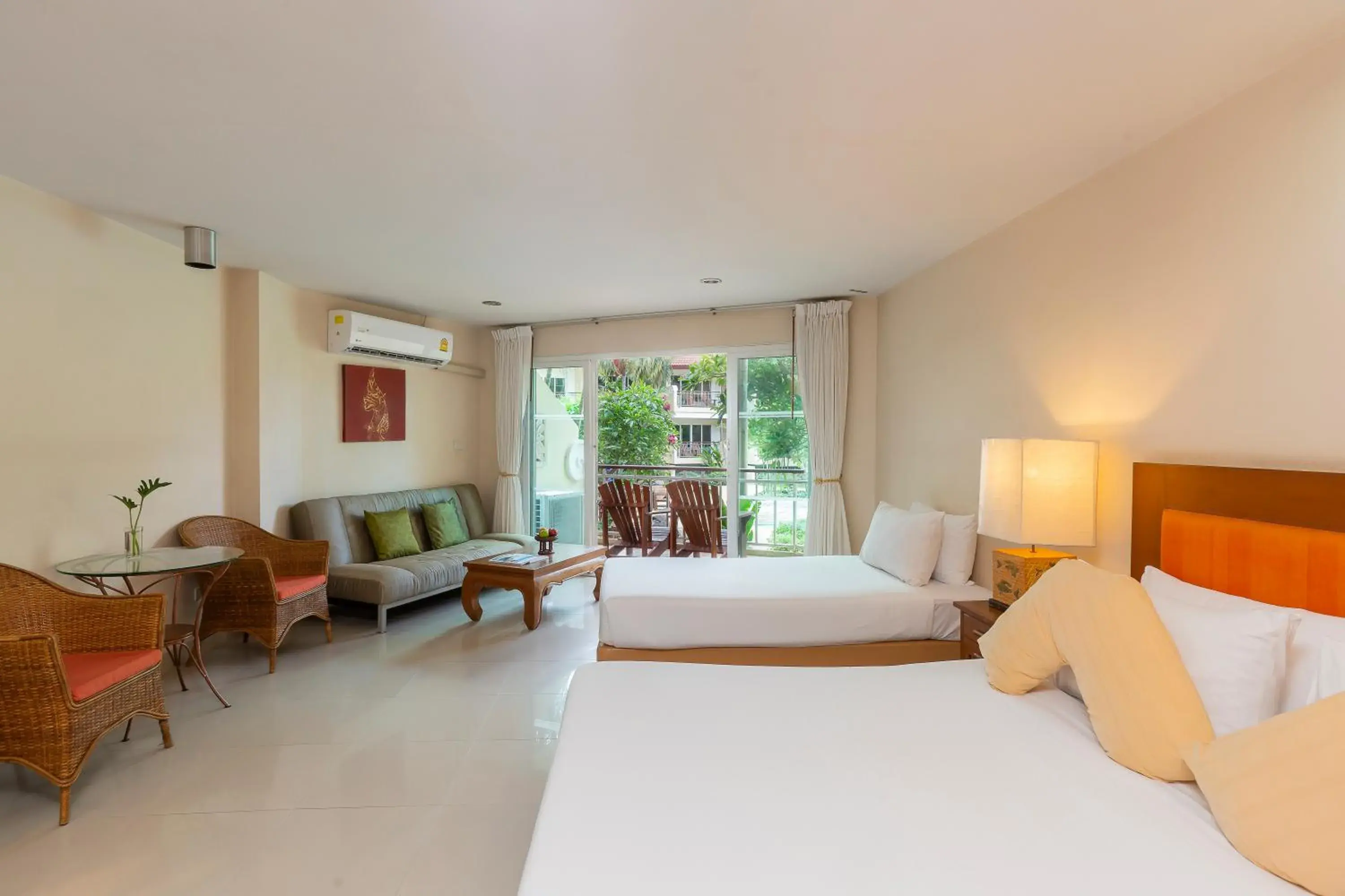 View (from property/room), Bed in Bella Villa Cabana View (from property/room), Bed in Bella Villa Cabana