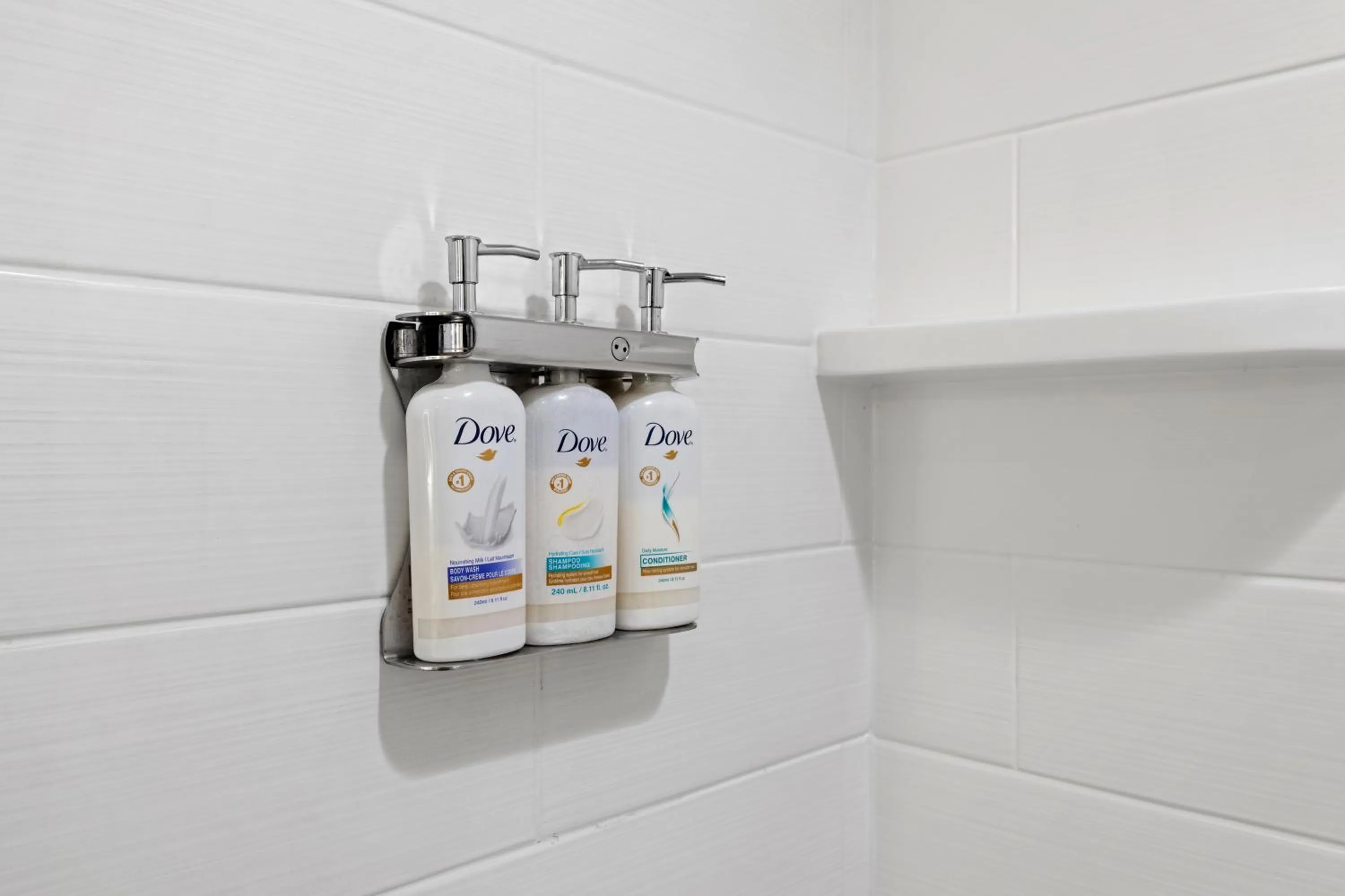 Shower in Holiday Inn Express - Sunnyvale - Silicon Valley by IHG