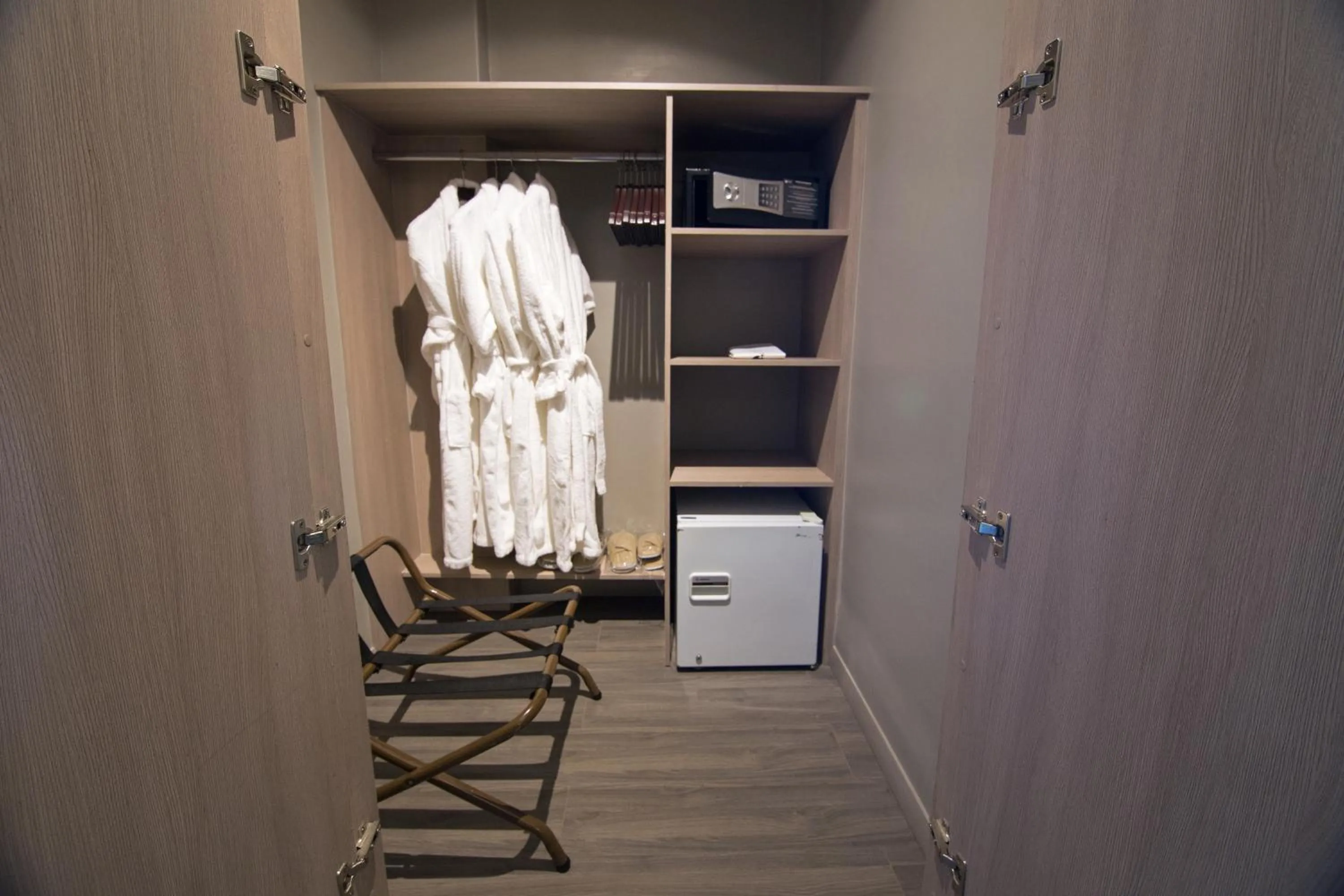 Photo of the whole room in Hotel Enjoy Pucón