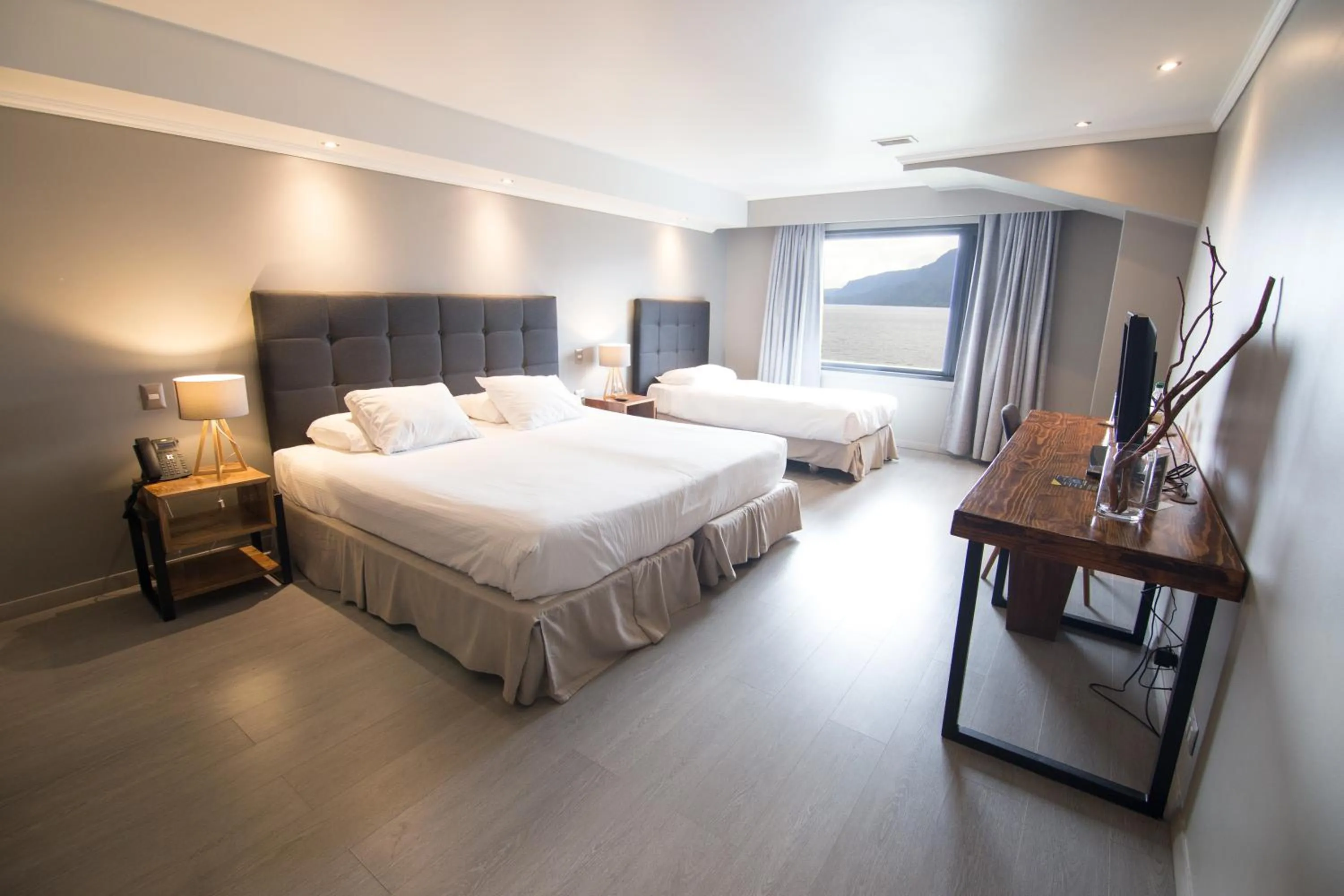 Photo of the whole room, Bed in Hotel Enjoy Pucón