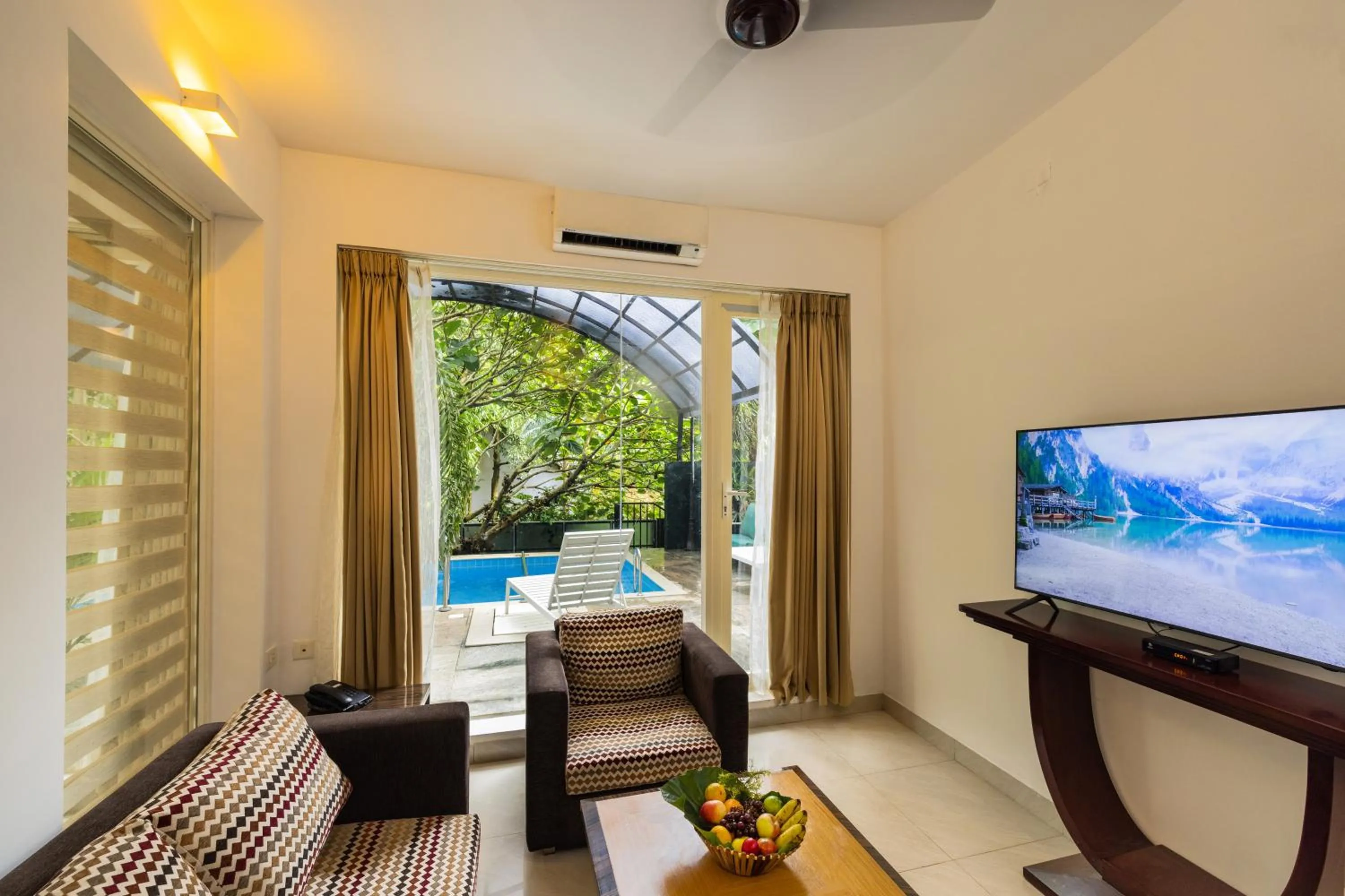 Living room in Casa Rio Resorts Athirappilly