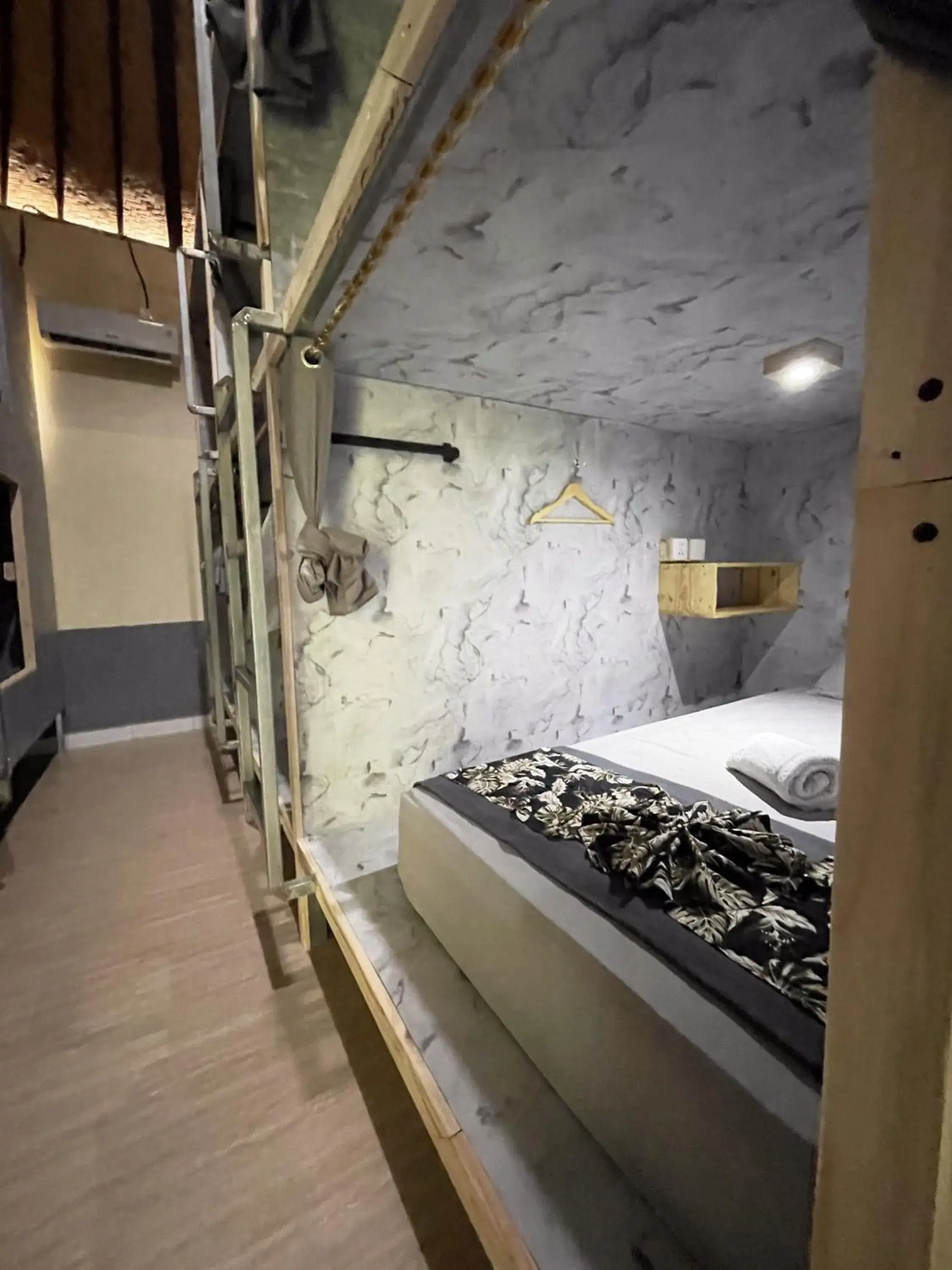 Single Bed in Mixed Dormitory Room in Apit Lawang Villas & Resto Single Bed in Mixed Dormitory Room in Apit Lawang Villas & Resto