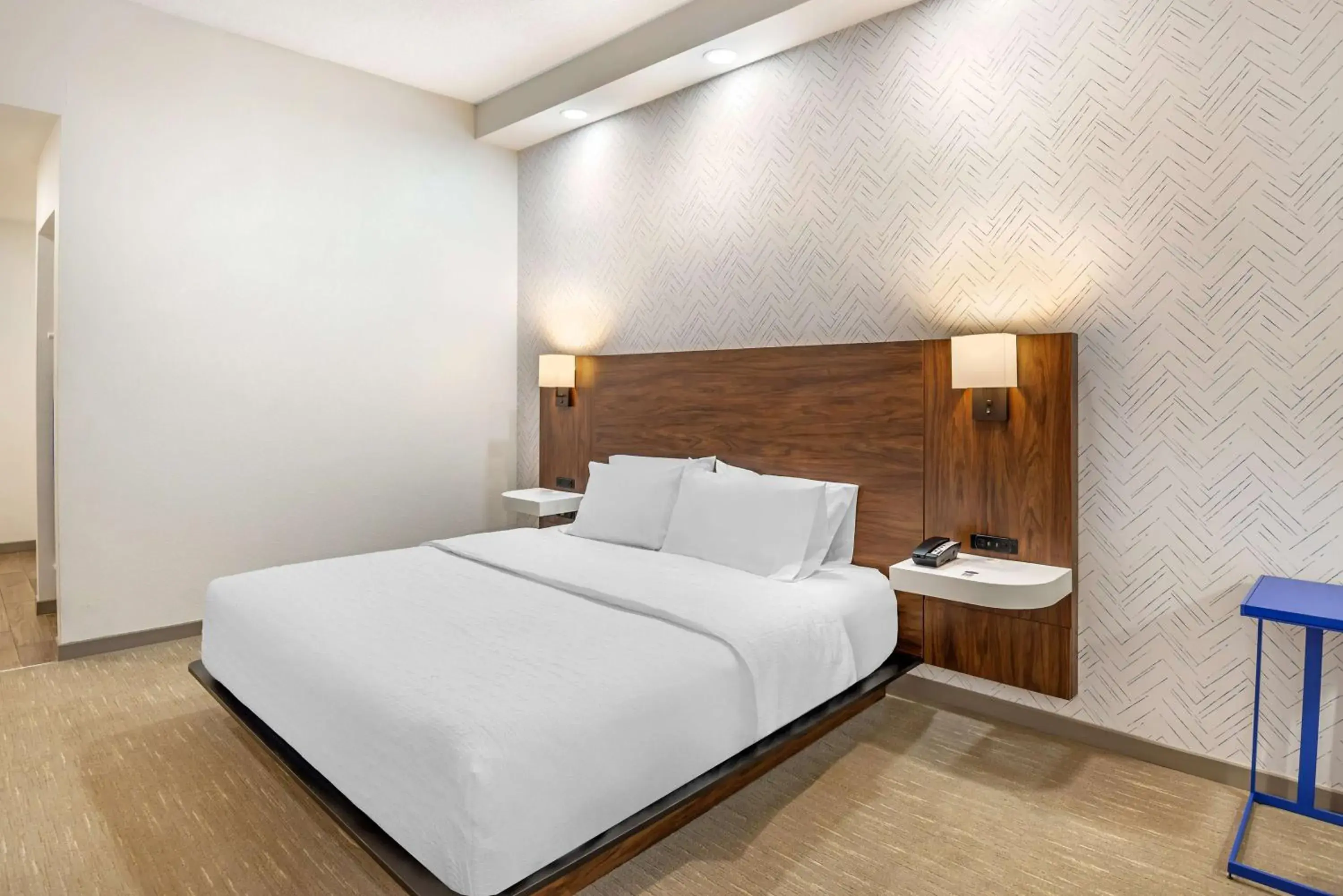 Bed in Hampton Inn Petersburg-Fort Lee Bed in Hampton Inn Petersburg-Fort Lee