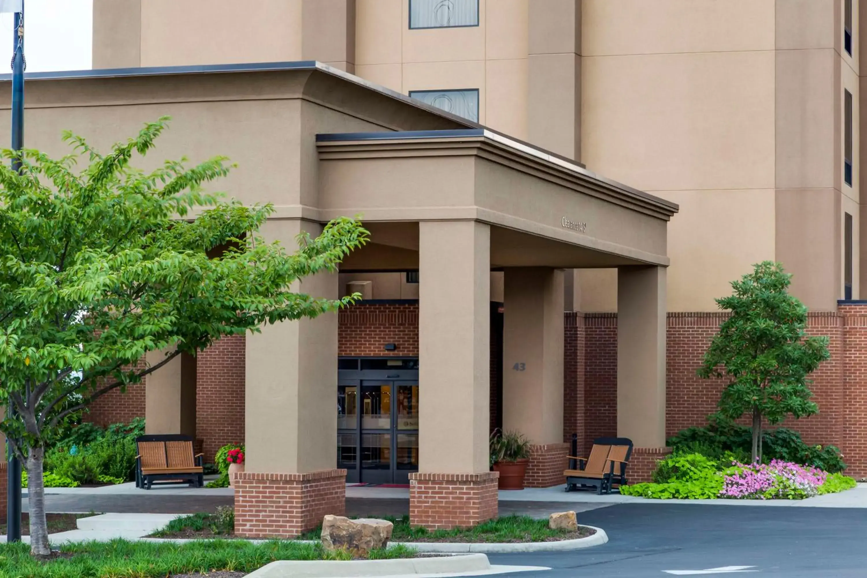 Property building in Hampton Inn Harrisonburg South Property building in Hampton Inn Harrisonburg South
