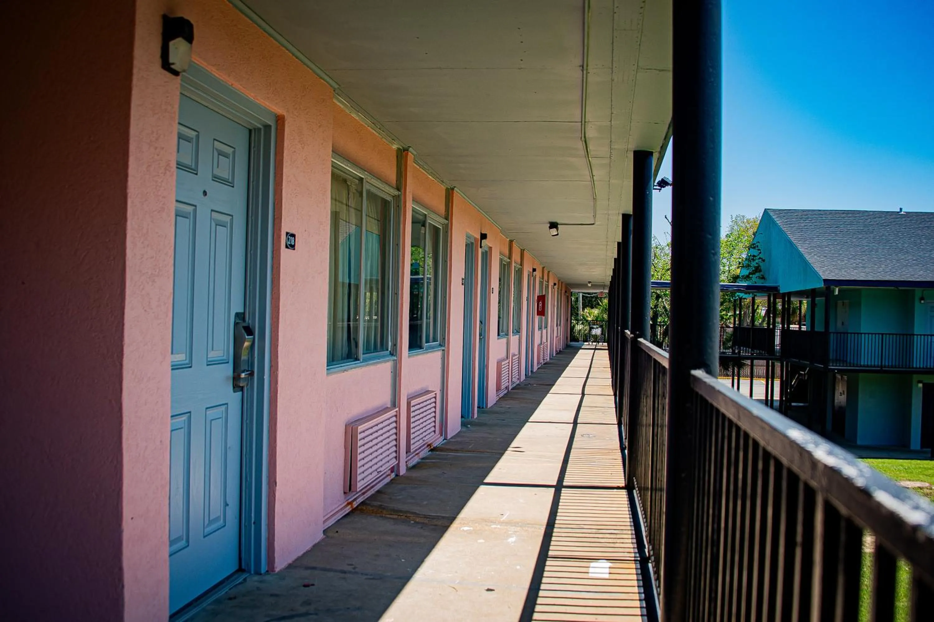 Super 8 by Wyndham Biloxi