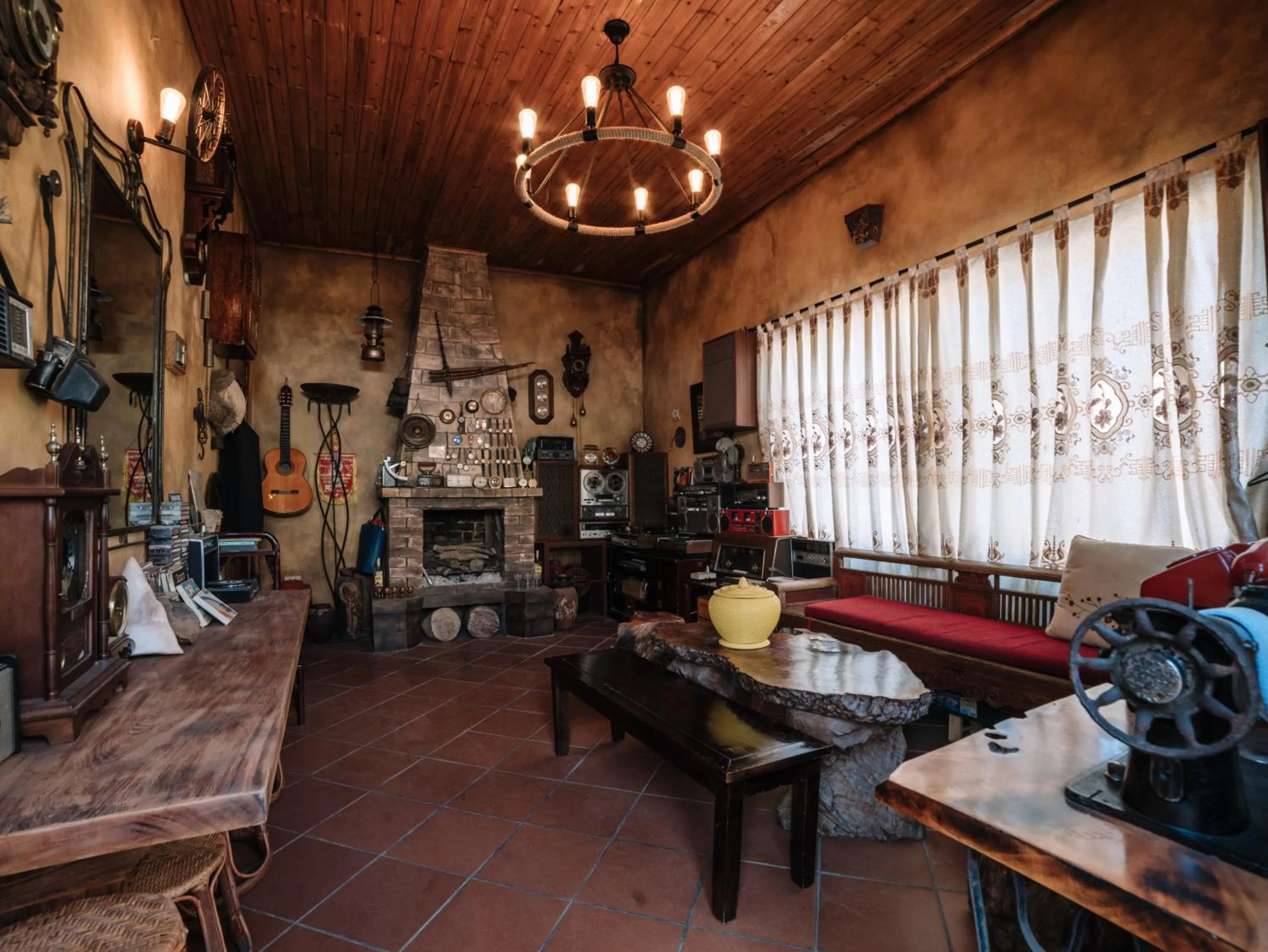 Library in Ladybird Boutique Hotel