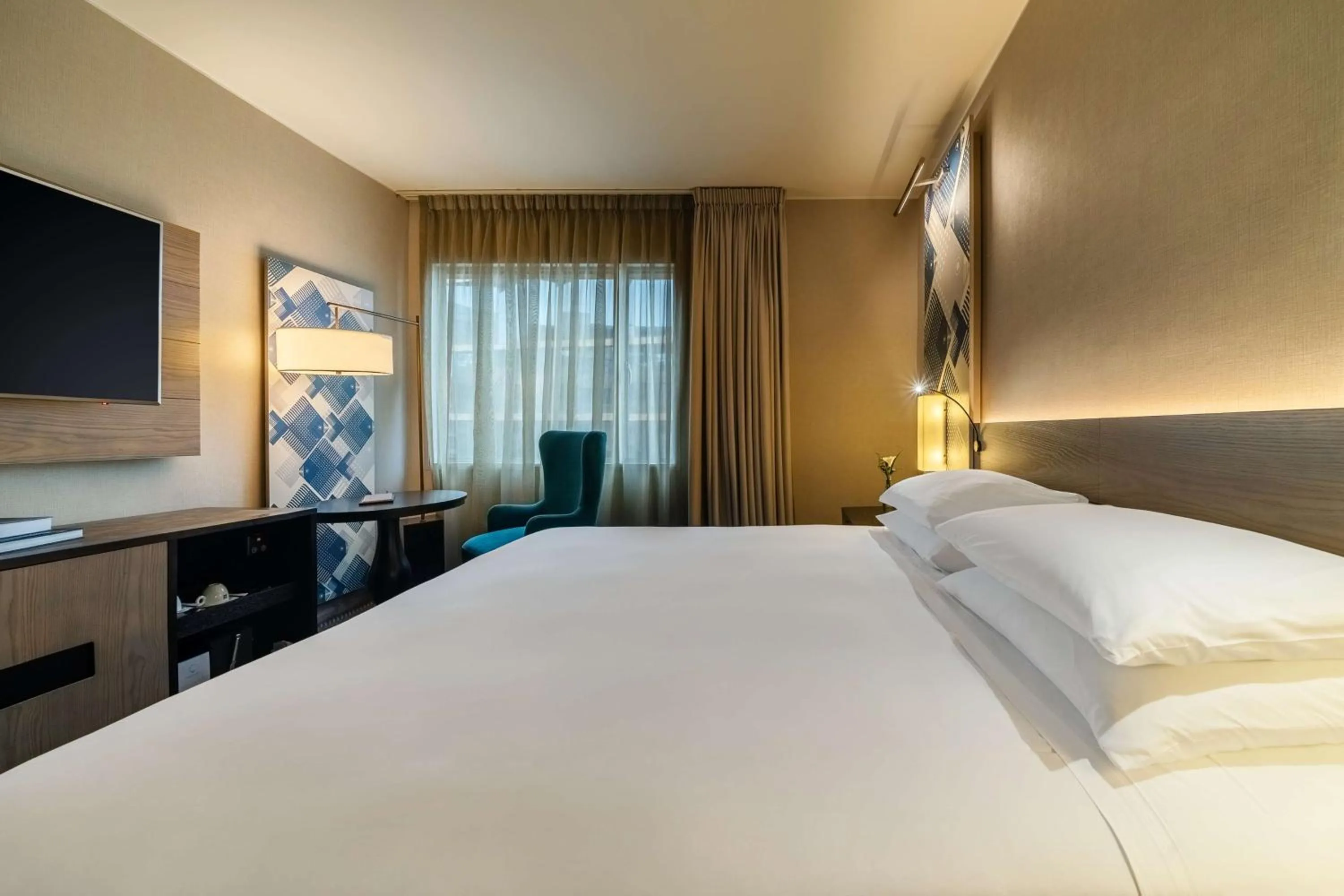 Bedroom, Bed in Hyatt Centric San Isidro Lima