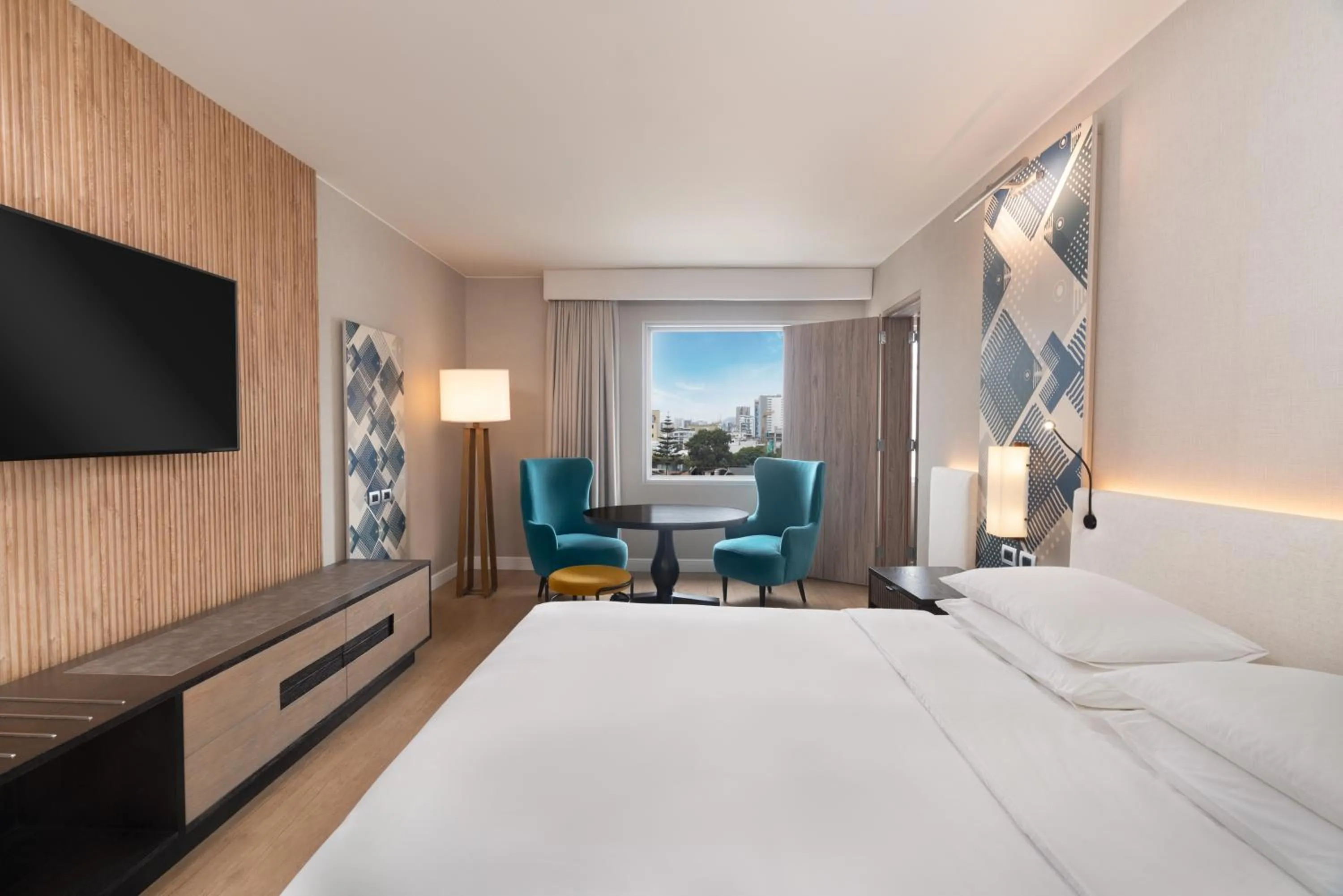 Bed in Hyatt Centric San Isidro Lima