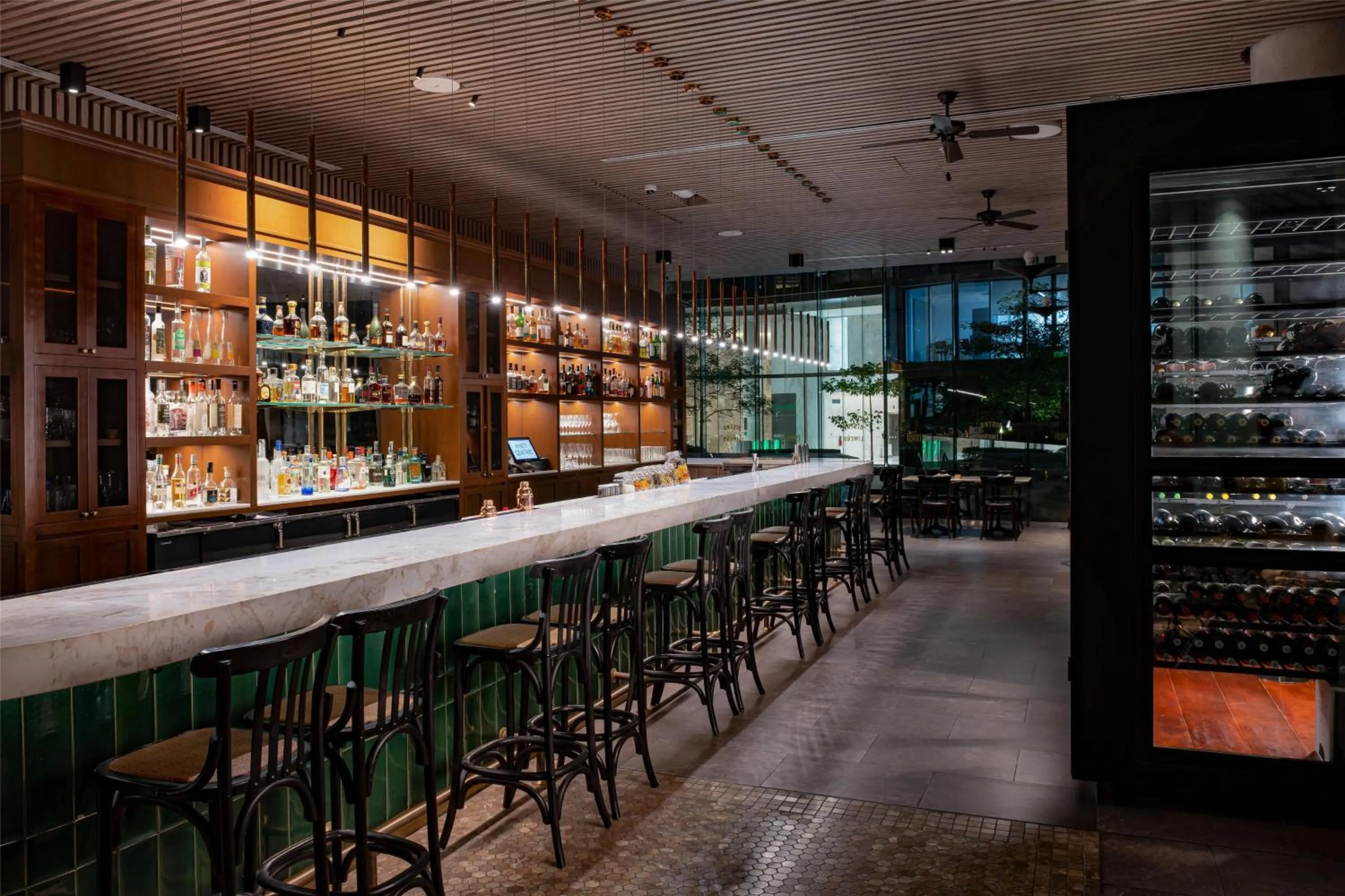 Lounge or bar in Hyatt Centric San Isidro Lima