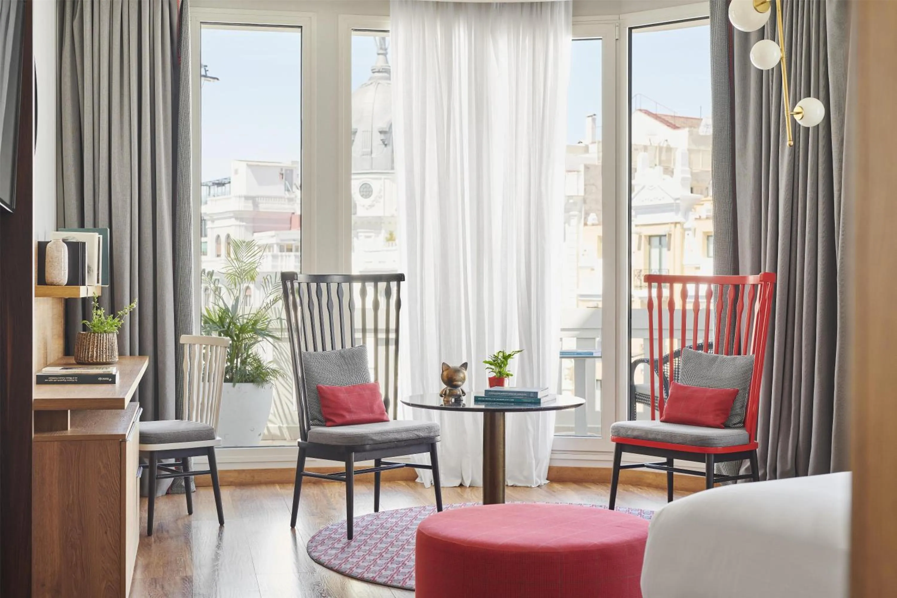 Photo of the whole room in Hyatt Centric Gran Via Madrid