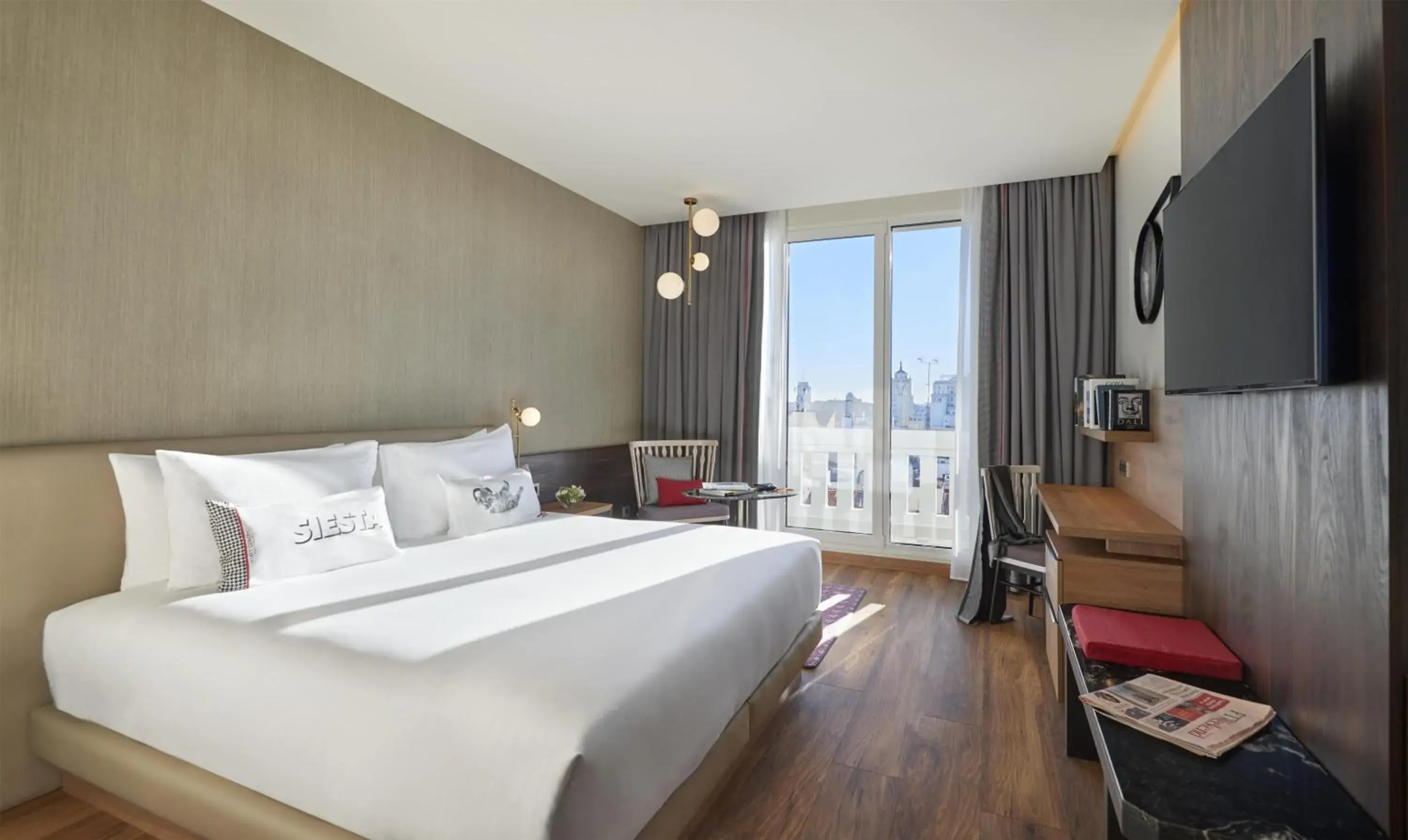 Bedroom, Bed in Hyatt Centric Gran Via Madrid Bedroom, Bed in Hyatt Centric Gran Via Madrid