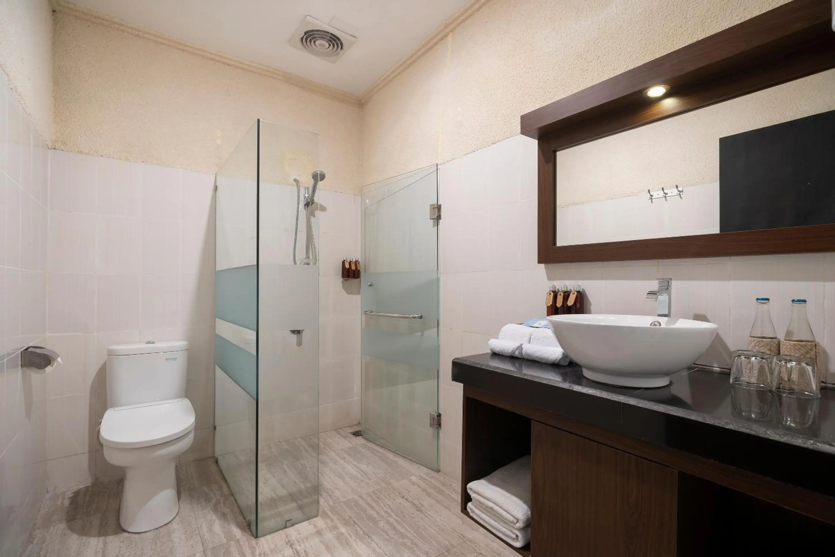 People in Amatara Agung Raka