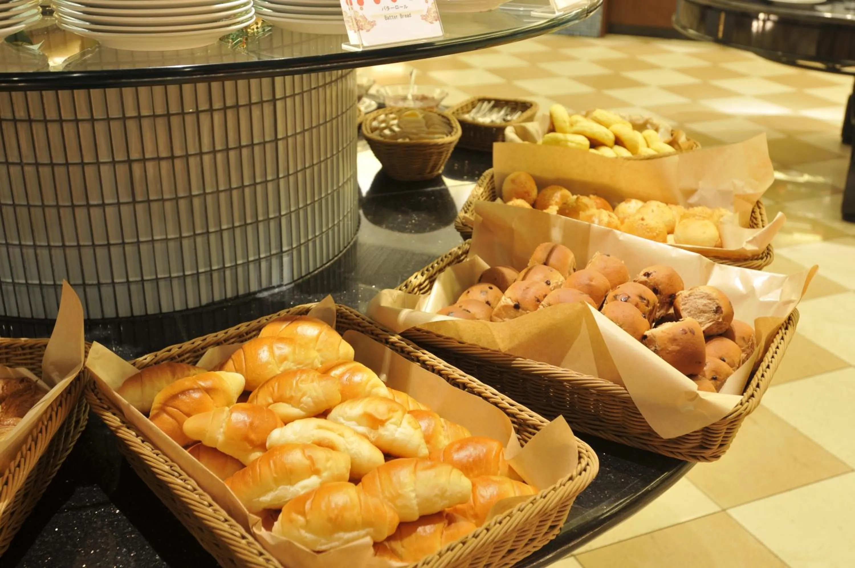 Restaurant/places to eat in Okinawa Kariyushi Beach Resort Ocean Spa