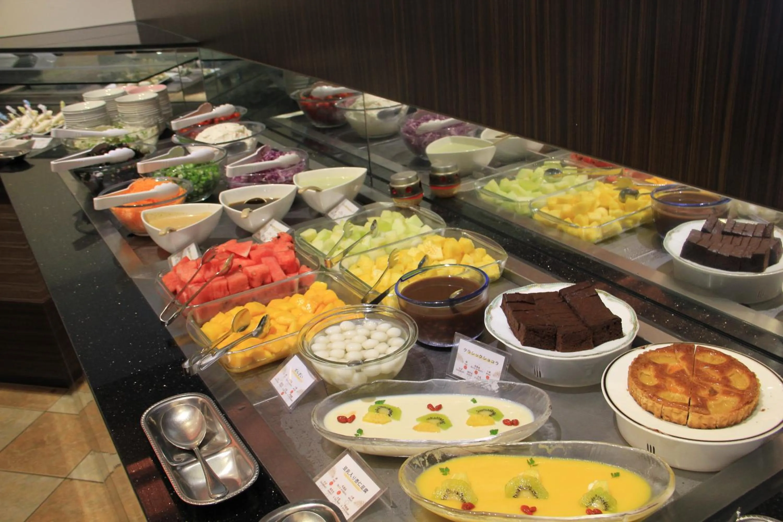 Restaurant/places to eat in Okinawa Kariyushi Beach Resort Ocean Spa