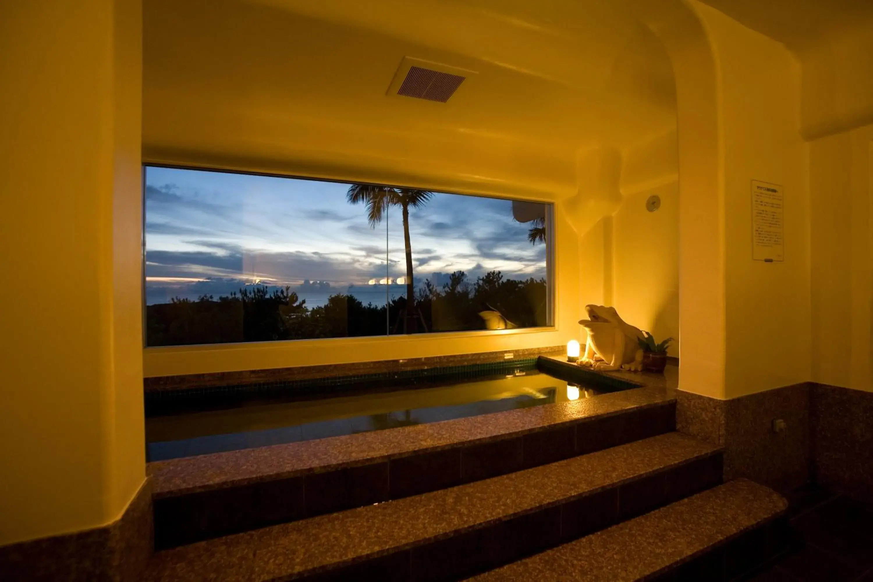 Spa and wellness centre/facilities in Okinawa Kariyushi Beach Resort Ocean Spa Spa and wellness centre/facilities in Okinawa Kariyushi Beach Resort Ocean Spa