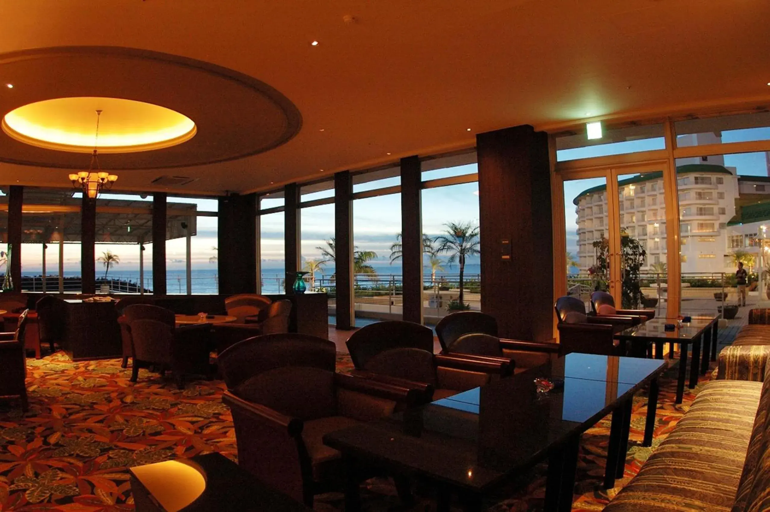 Lounge or bar in Okinawa Kariyushi Beach Resort Ocean Spa Lounge or bar in Okinawa Kariyushi Beach Resort Ocean Spa