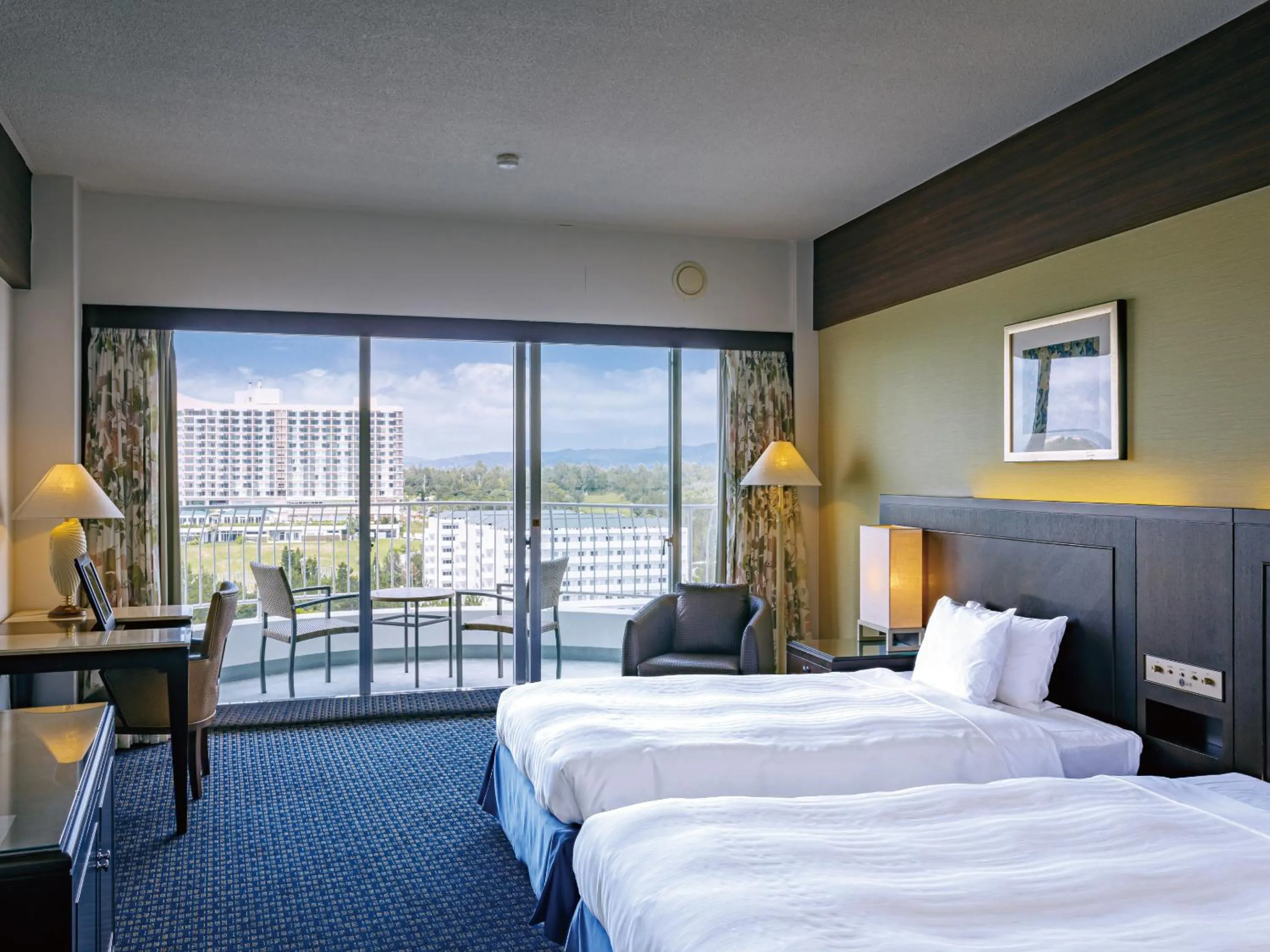 Bed in Okinawa Kariyushi Beach Resort Ocean Spa