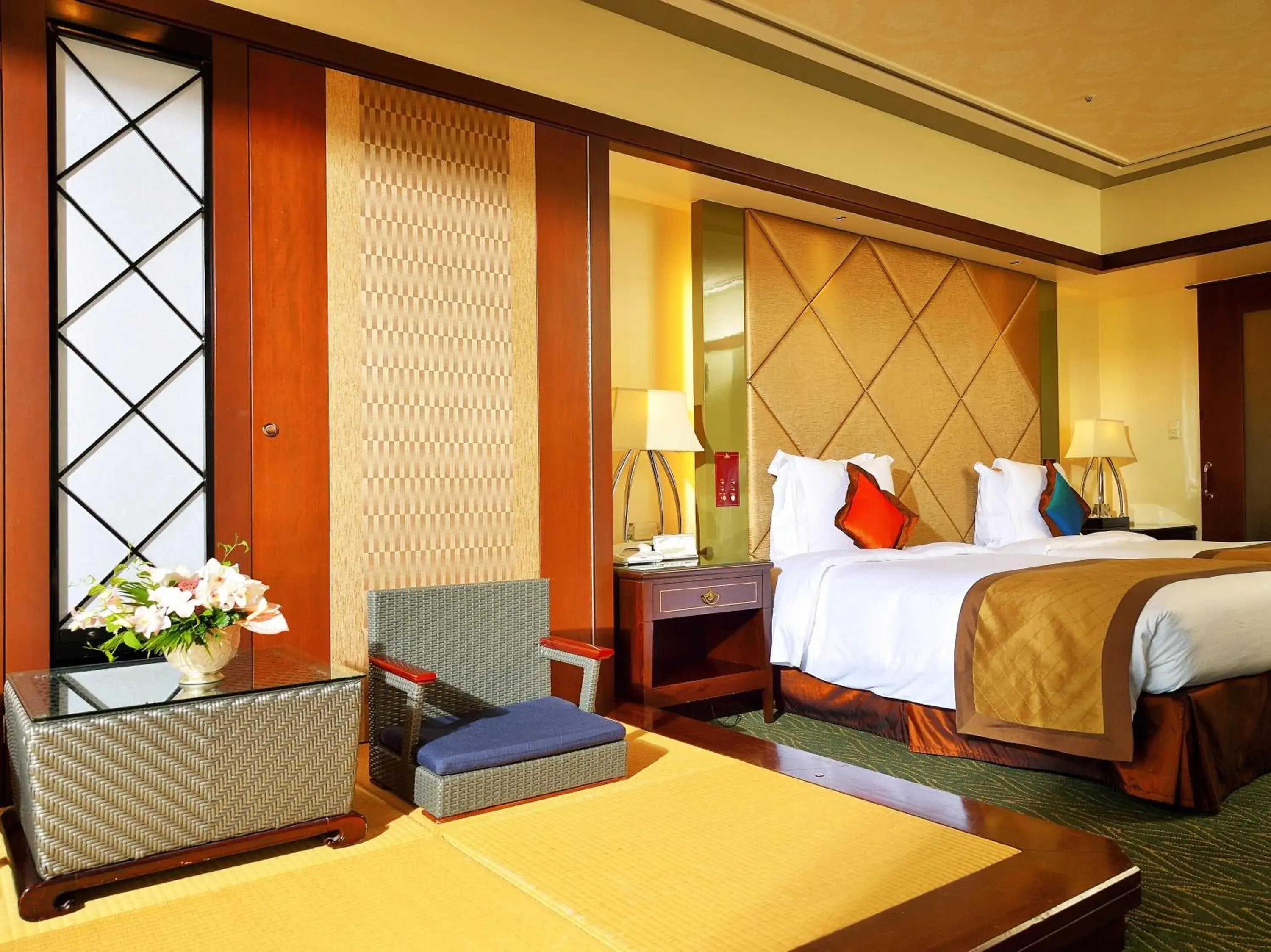 Premier Twin Room - single occupancy in Okinawa Kariyushi Resort EXES Onna Premier Twin Room - single occupancy in Okinawa Kariyushi Resort EXES Onna