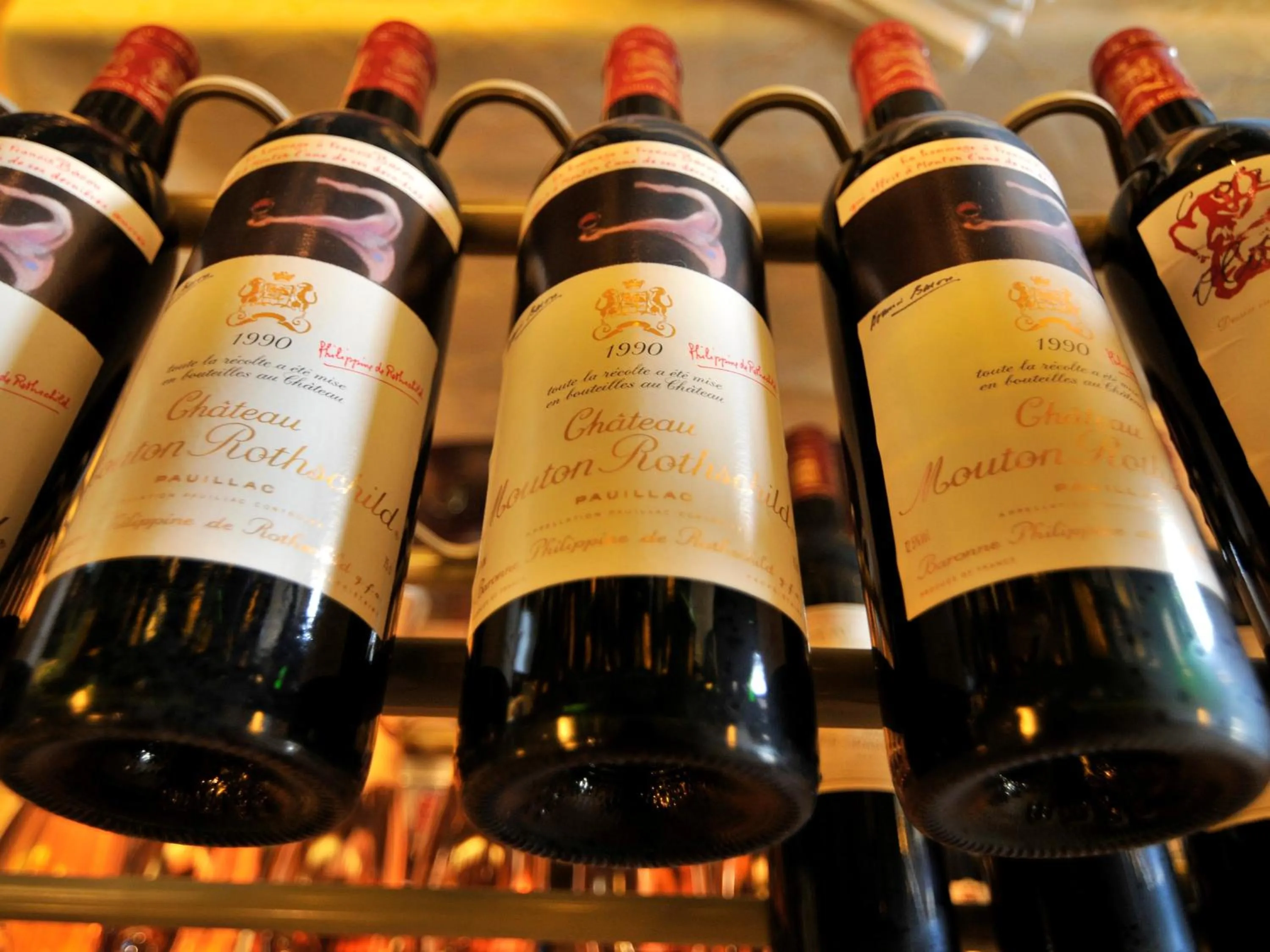 Restaurant/places to eat in Okinawa Kariyushi Resort EXES Onna