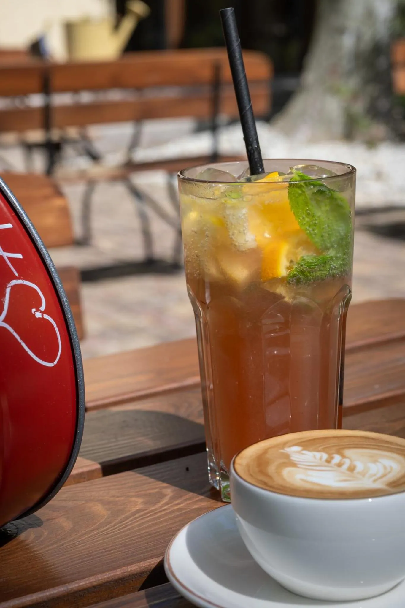 Restaurant/places to eat in Hotel Anna Villa