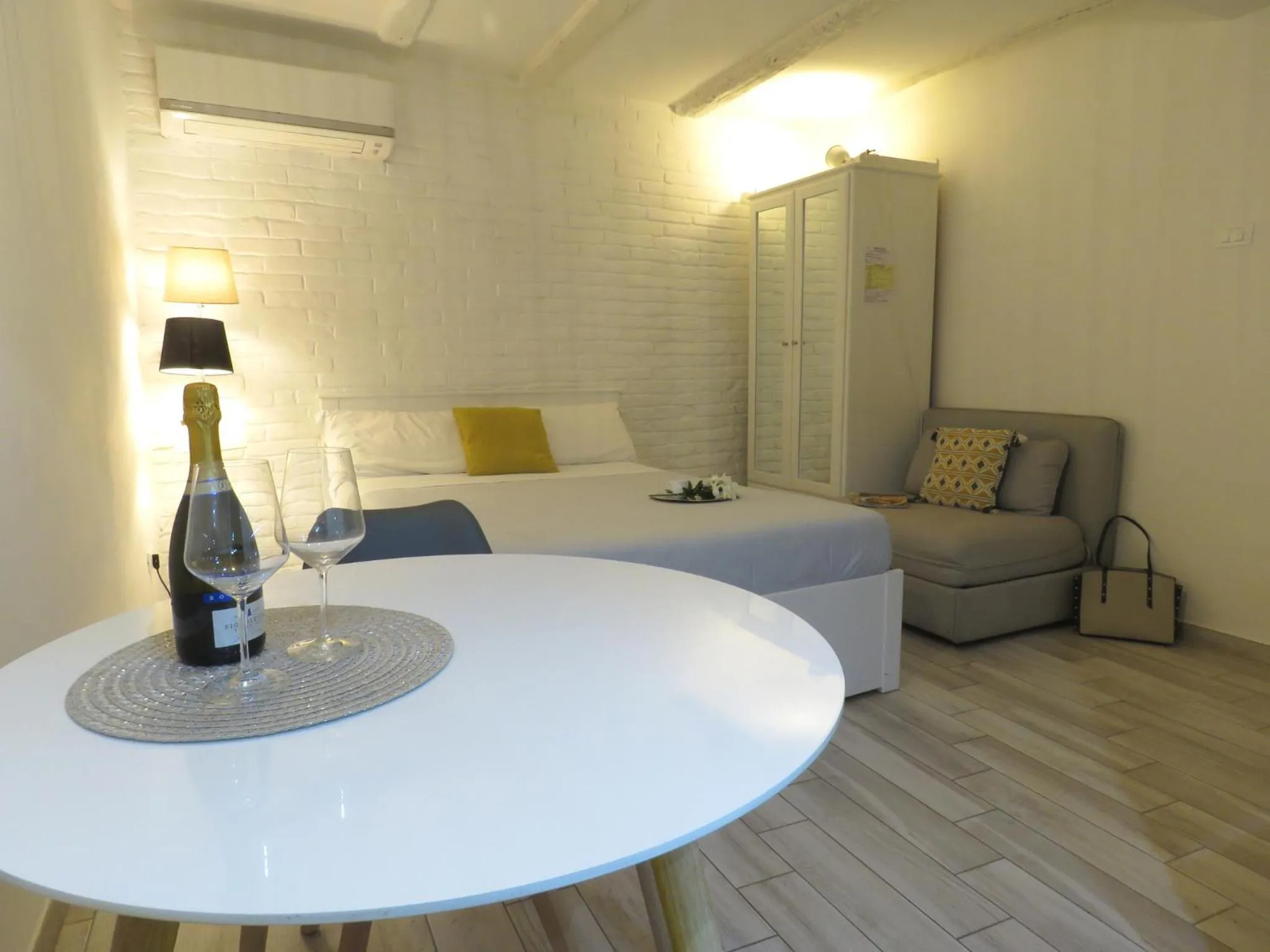Oberdan Apartment