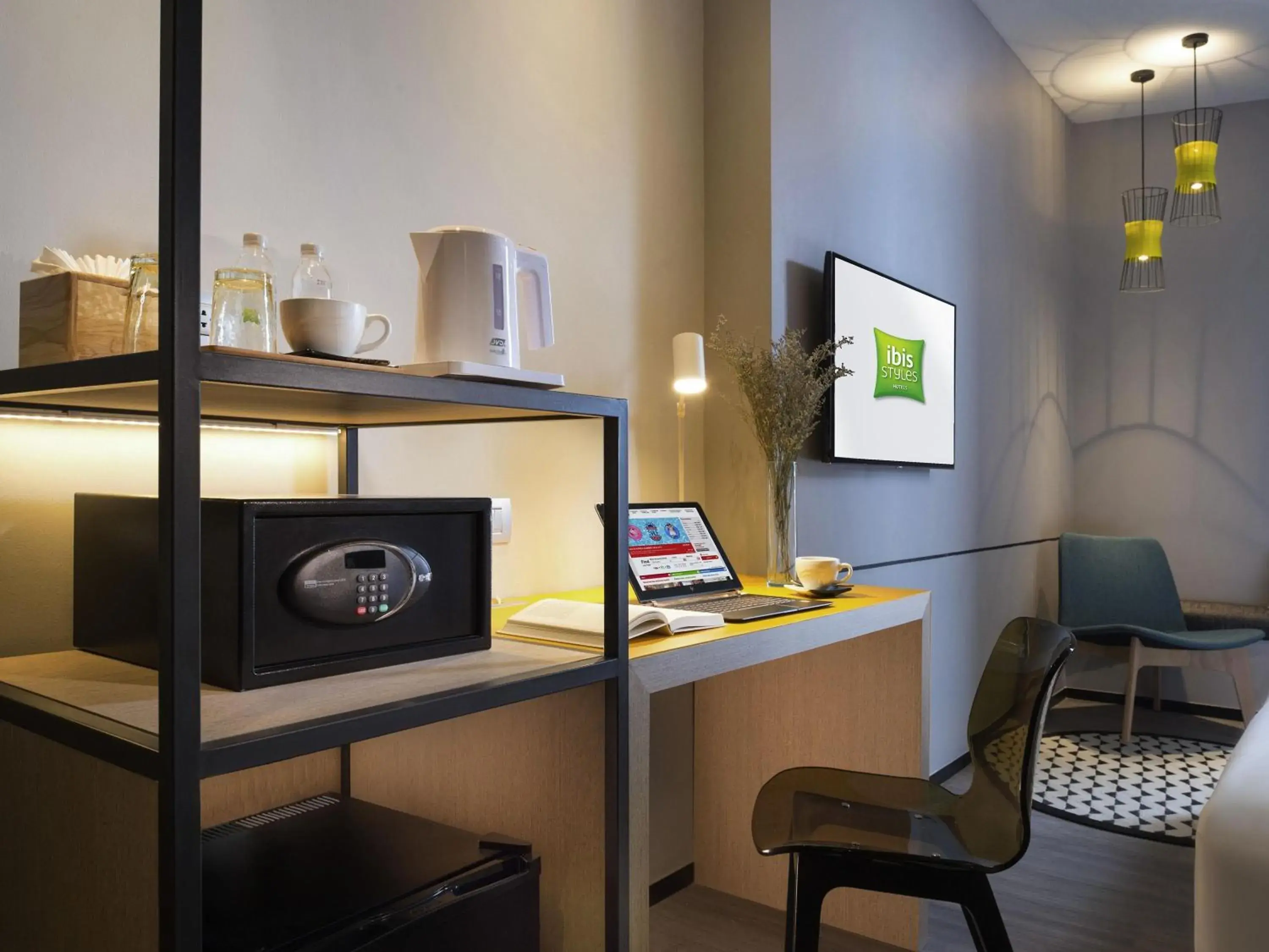 Standard Double Room in ibis Styles Bangkok Sukhumvit Phra Khanong Standard Double Room in ibis Styles Bangkok Sukhumvit Phra Khanong