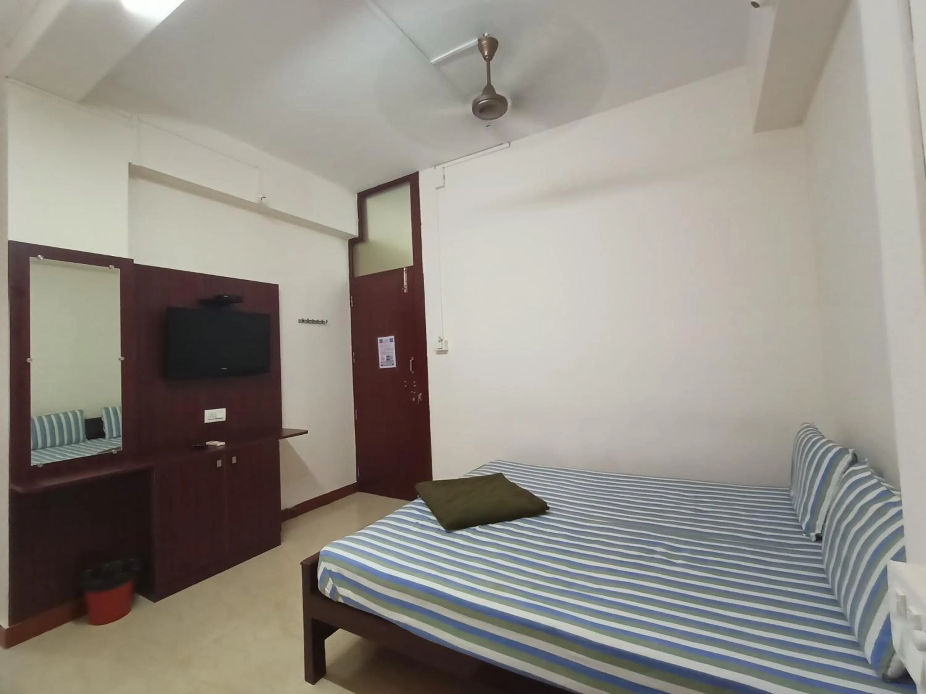 Bed in Aditya Residency