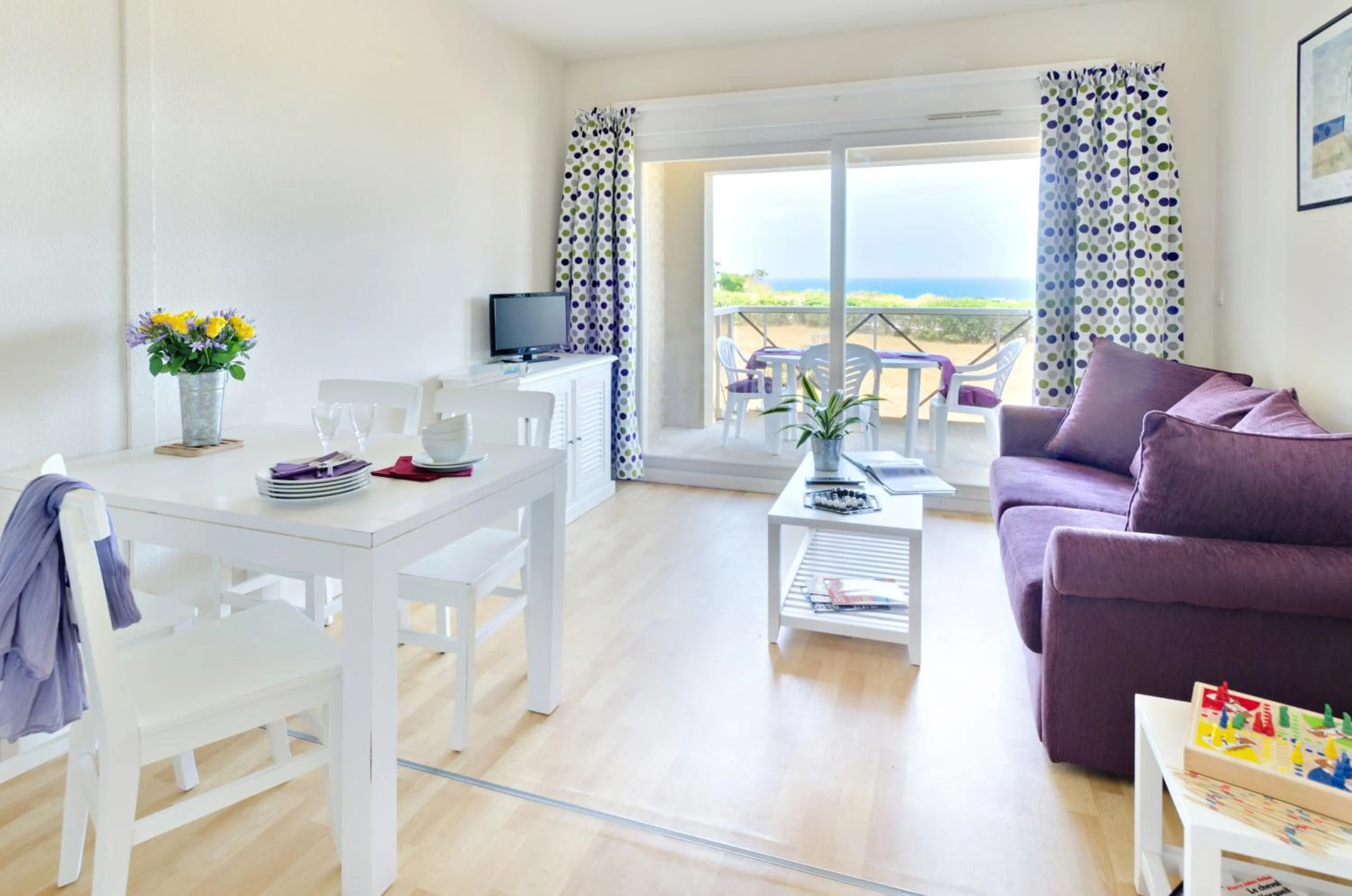 Dining area in Résidence Néméa Kermael