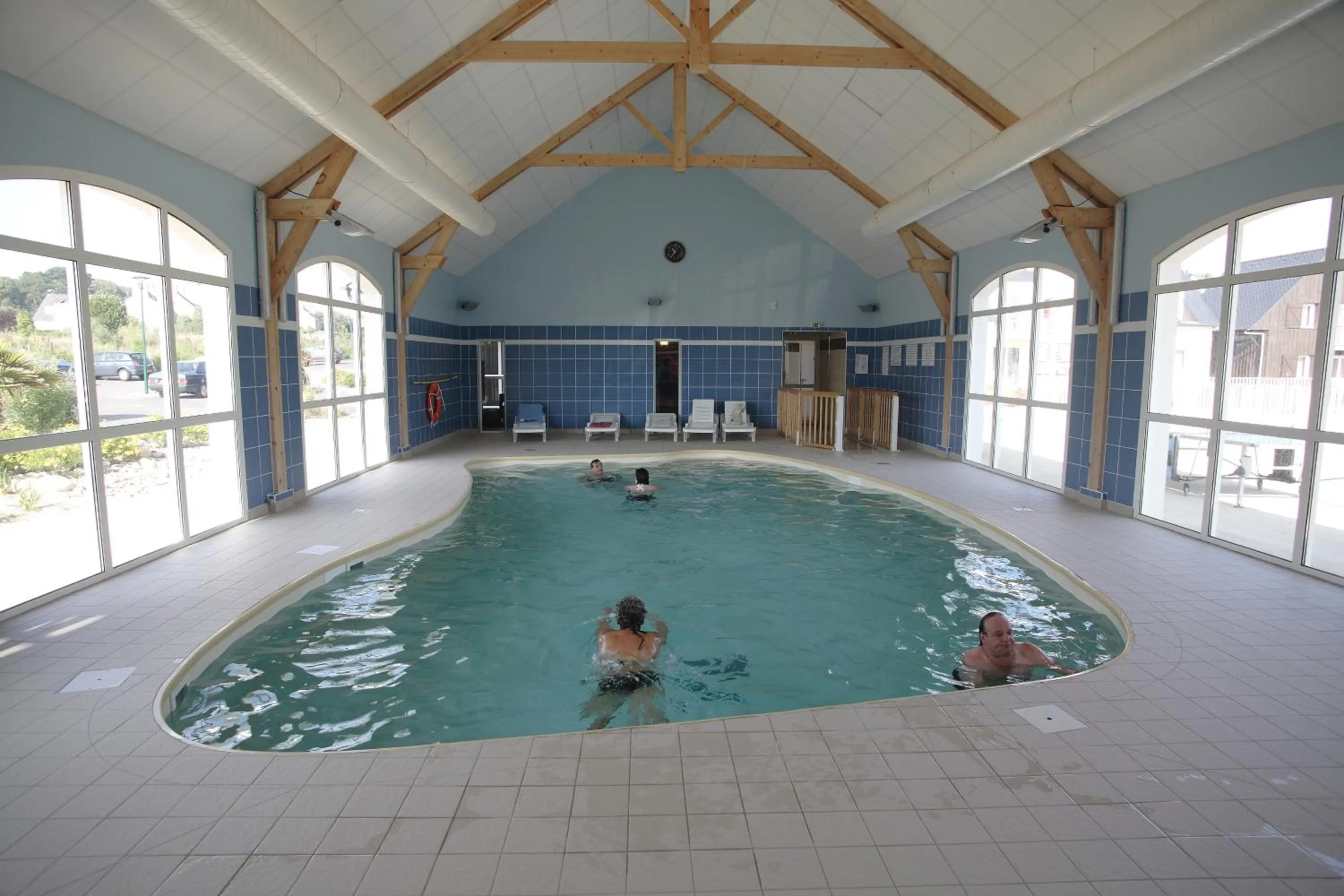 Swimming pool in Résidence Néméa Les Roches