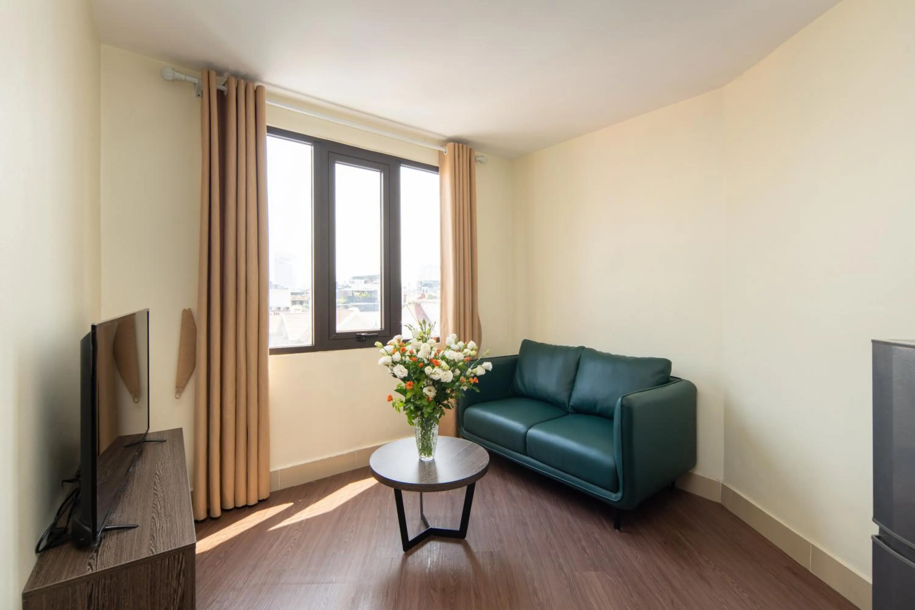 TV and multimedia in Granda Hanoi Hotel & Apartment