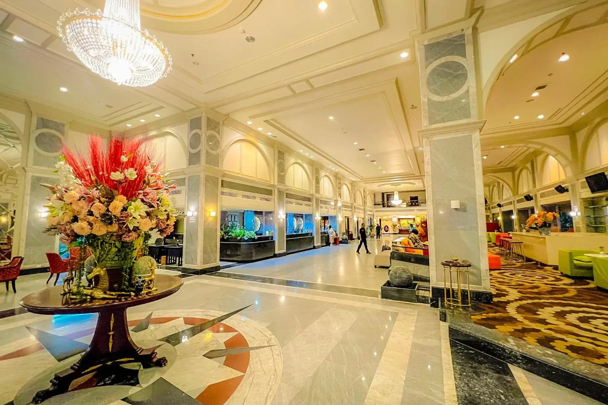 Lobby or reception in Patong Resort Hotel - SHA Extra Plus Lobby or reception in Patong Resort Hotel - SHA Extra Plus