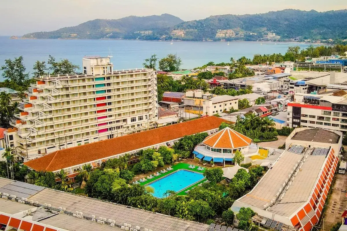 Property building in Patong Resort Hotel - SHA Extra Plus Property building in Patong Resort Hotel - SHA Extra Plus