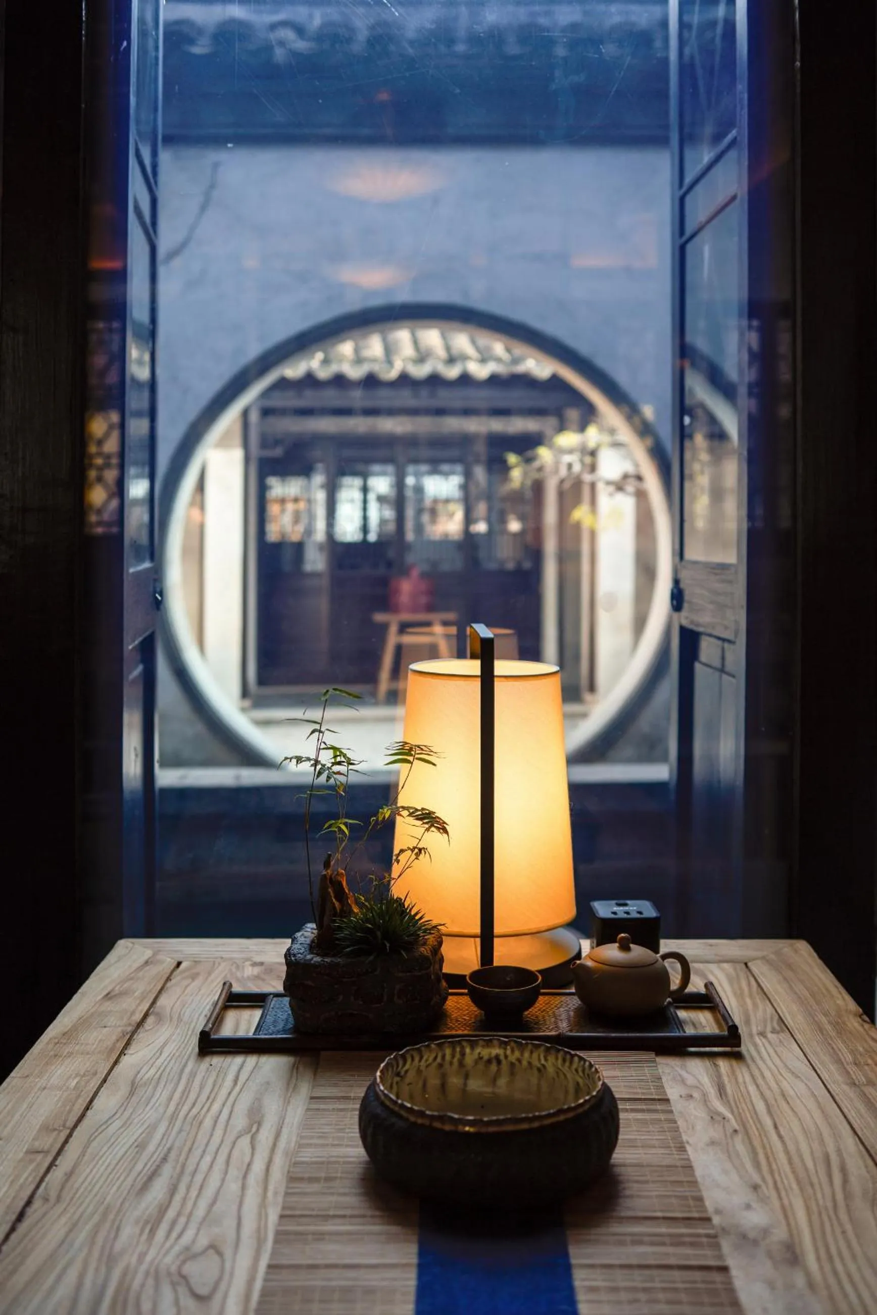 Restaurant/places to eat in Uin Oriental Hotel