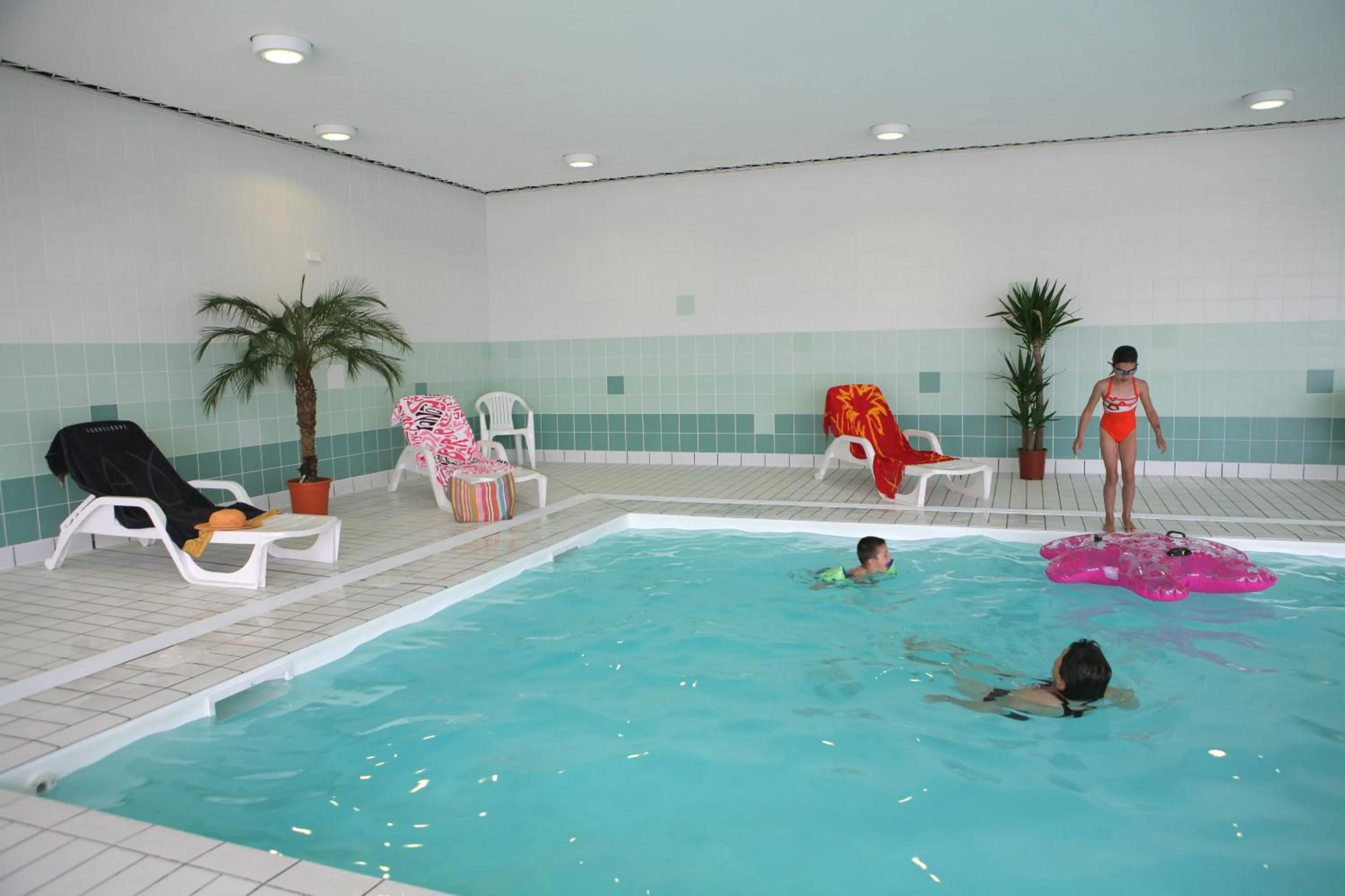 Swimming pool in Résidence Néméa Iroise Armorique