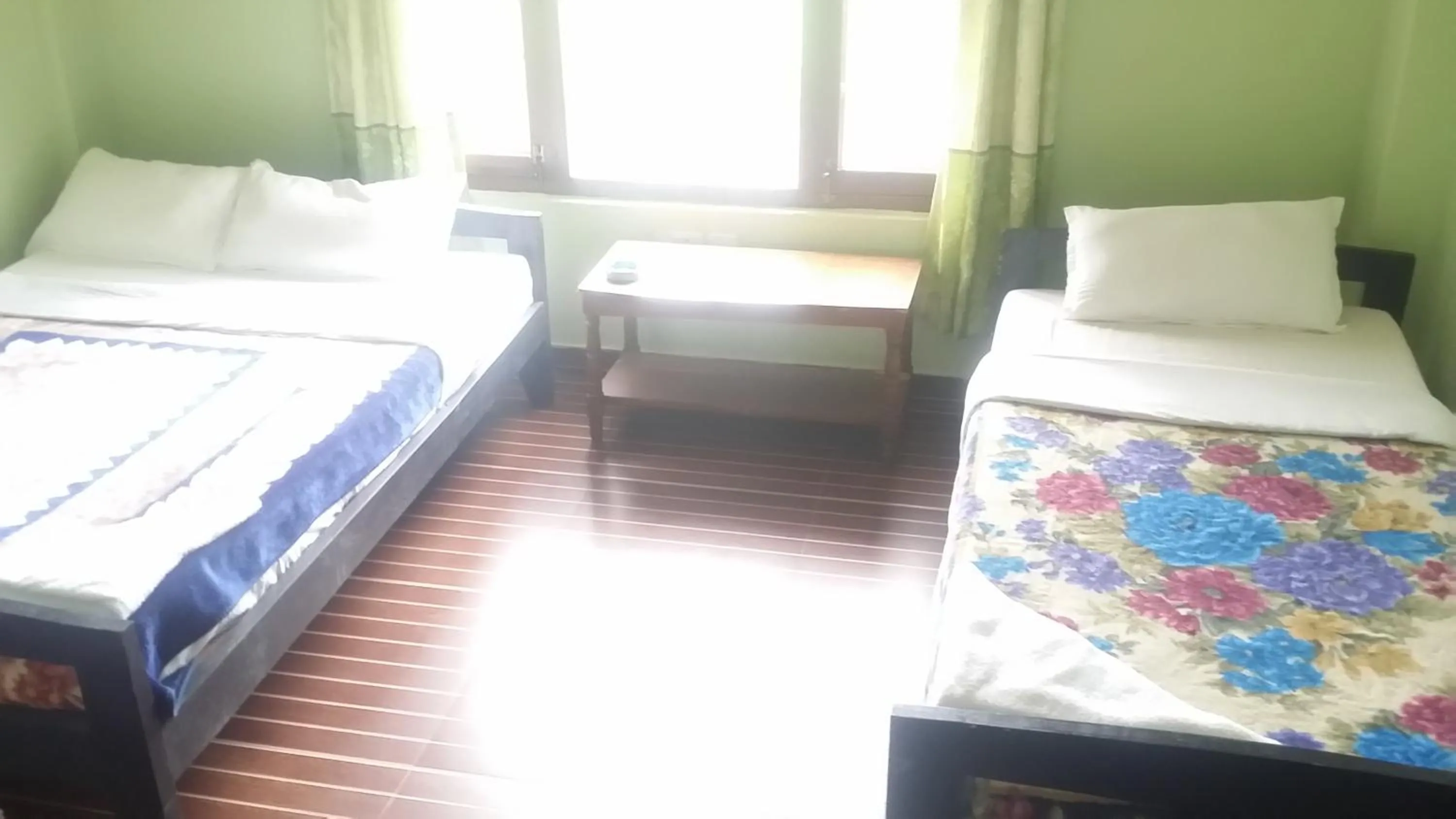 Bedroom, Bed in Harry Guest House & Restaurant