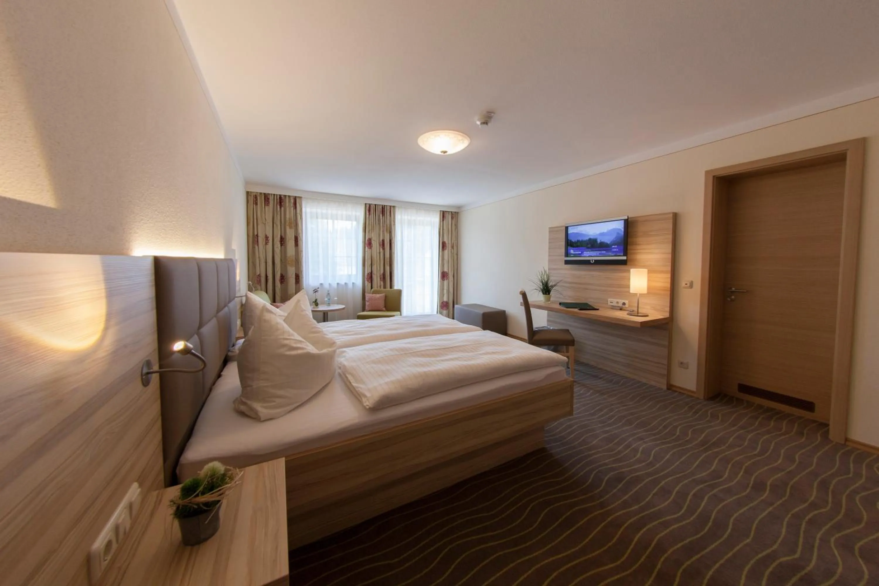 Bed in Hotel Straßhof